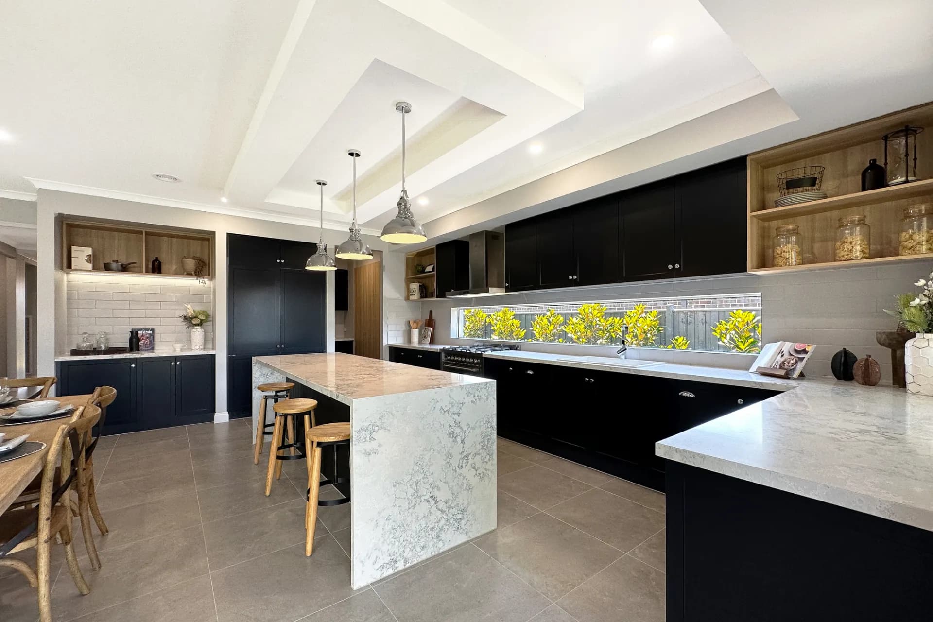 28 Longview Road, Warragul, VIC, Warragul - Thumbnail 6