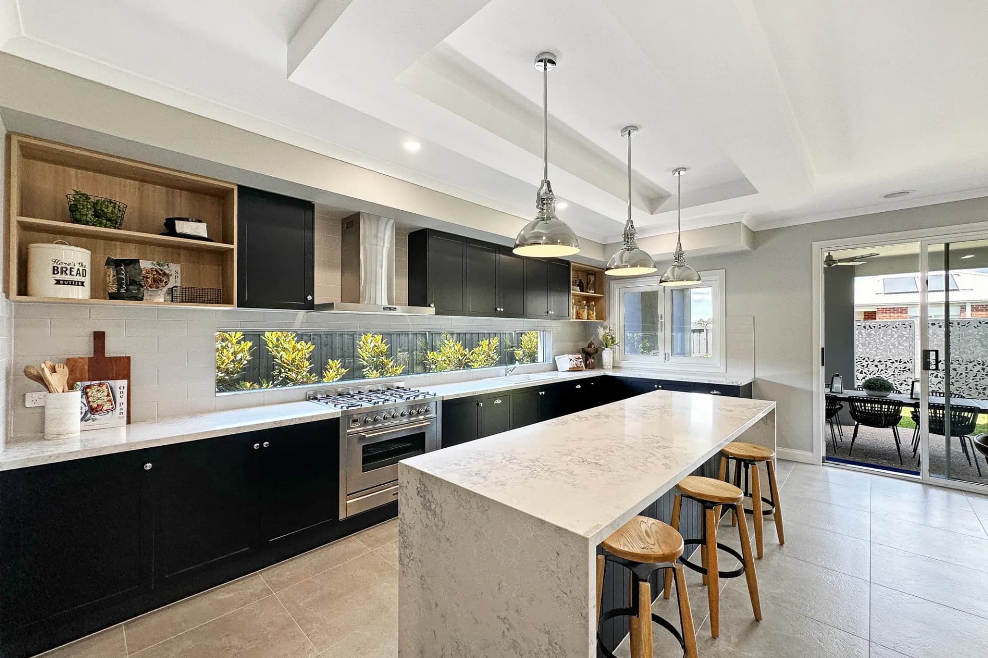 28 Longview Road, Warragul, VIC, Warragul - Thumbnail 7