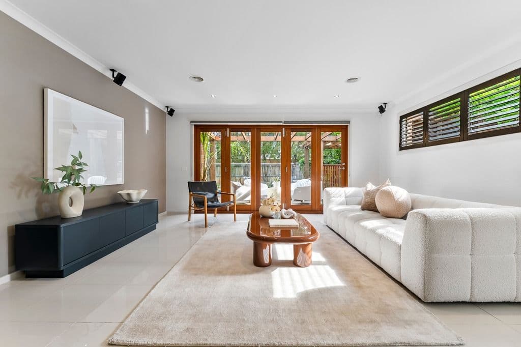 18 Barker Street, Cheltenham VIC 3192, Cheltenham - Thumbnail 3