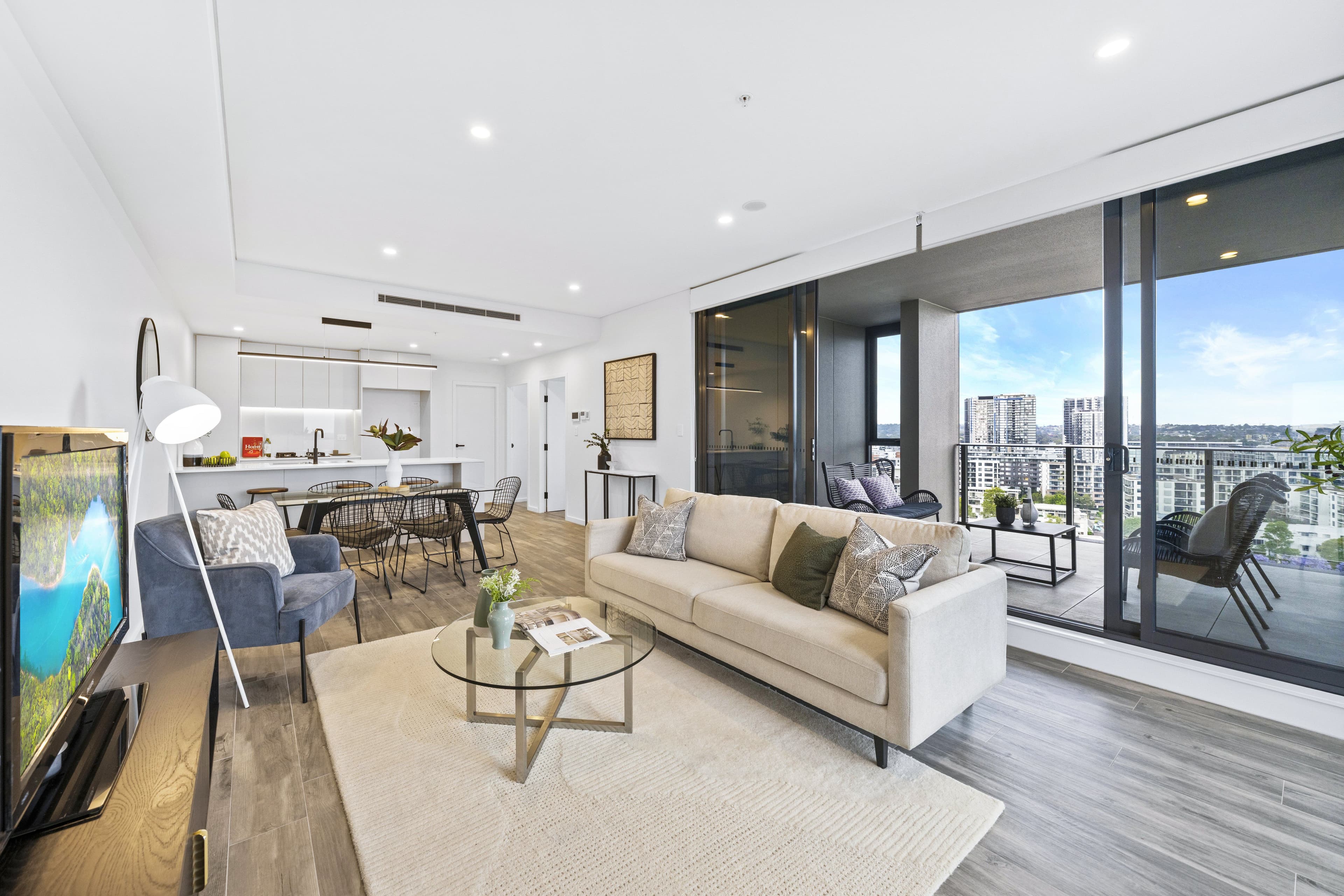 9 Bennelong Parkway, Wentworth Point NSW 2127, Wentworth Point - Thumbnail 3