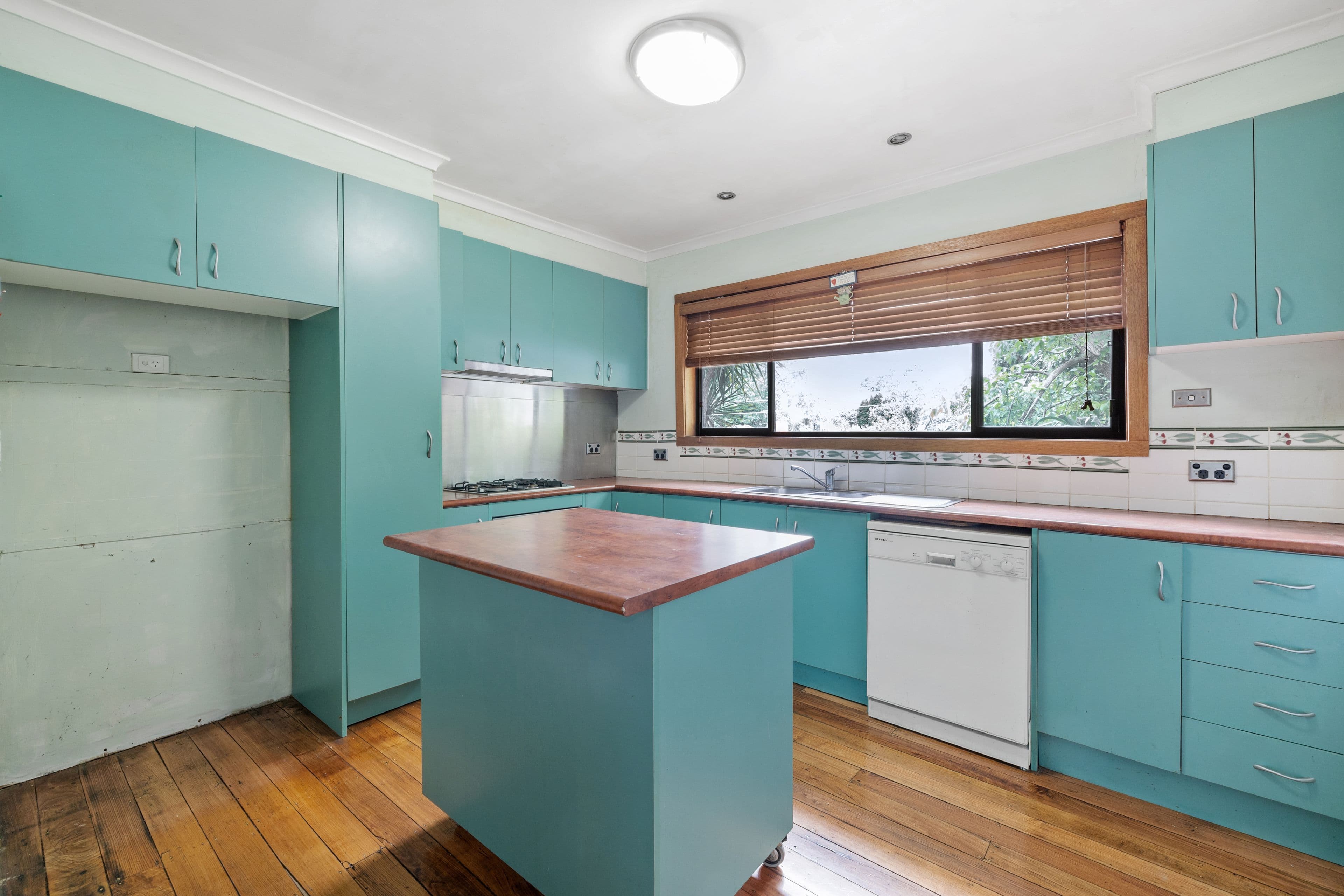 22 Lindsay Street, Macleod VIC 3085, Macleod - Thumbnail 3
