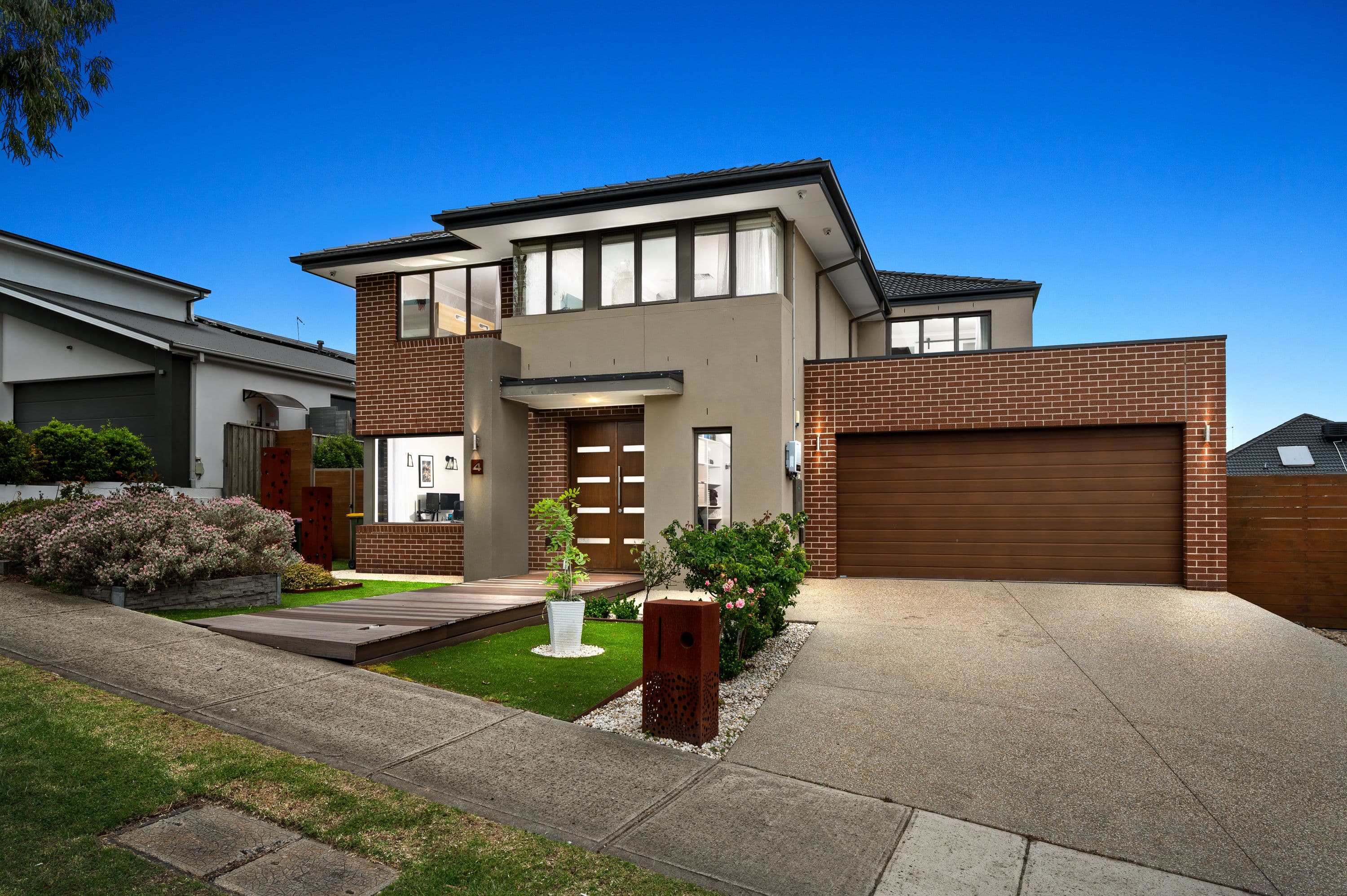 4 Birdseye Parade, South Morang VIC 3752, South Morang - Image 1