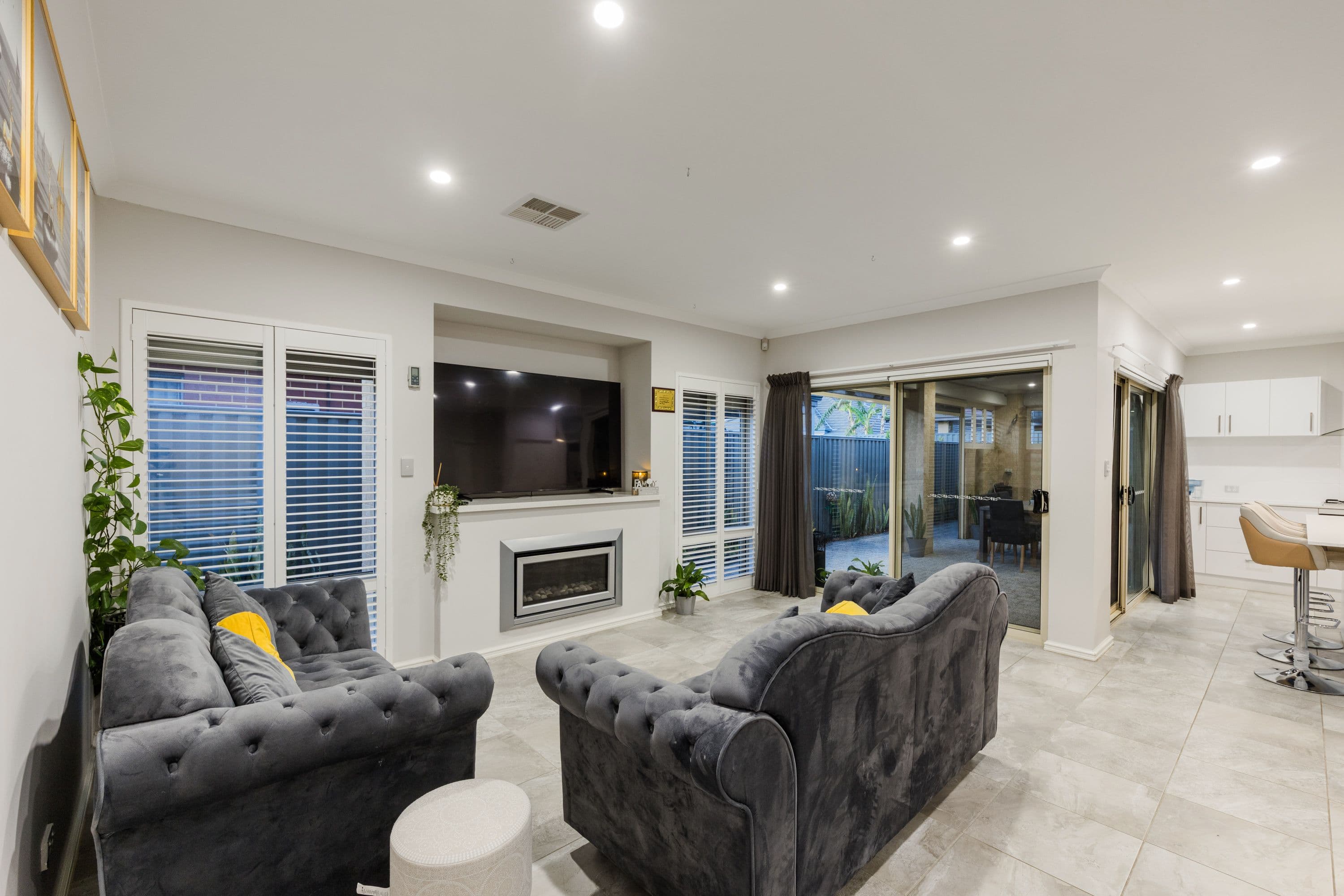 27 Wycliffe Turn, Piara Waters WA 6112, Piara Waters - Thumbnail 5