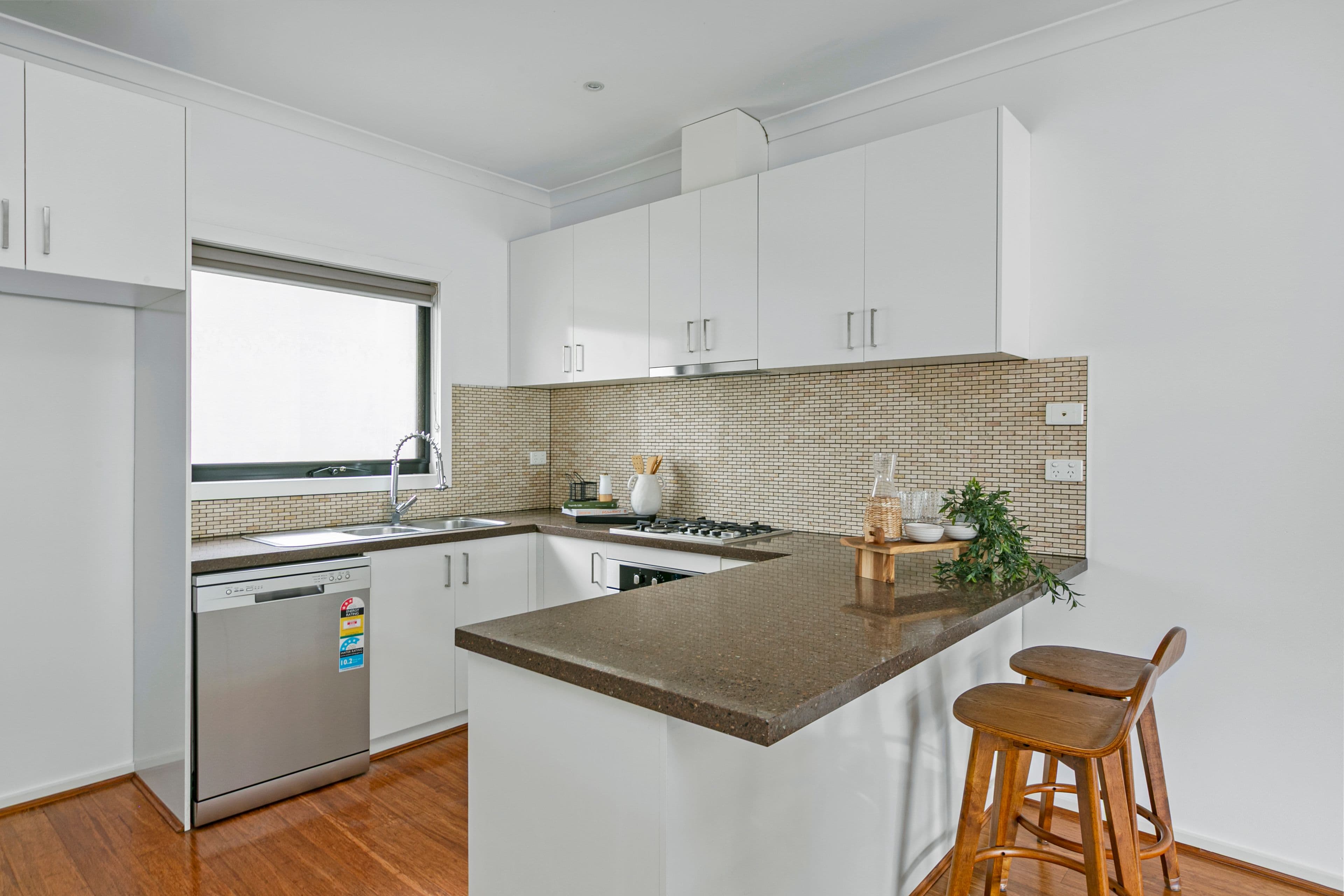 101 Raglan Street, Preston VIC 3072, Preston - Thumbnail 5