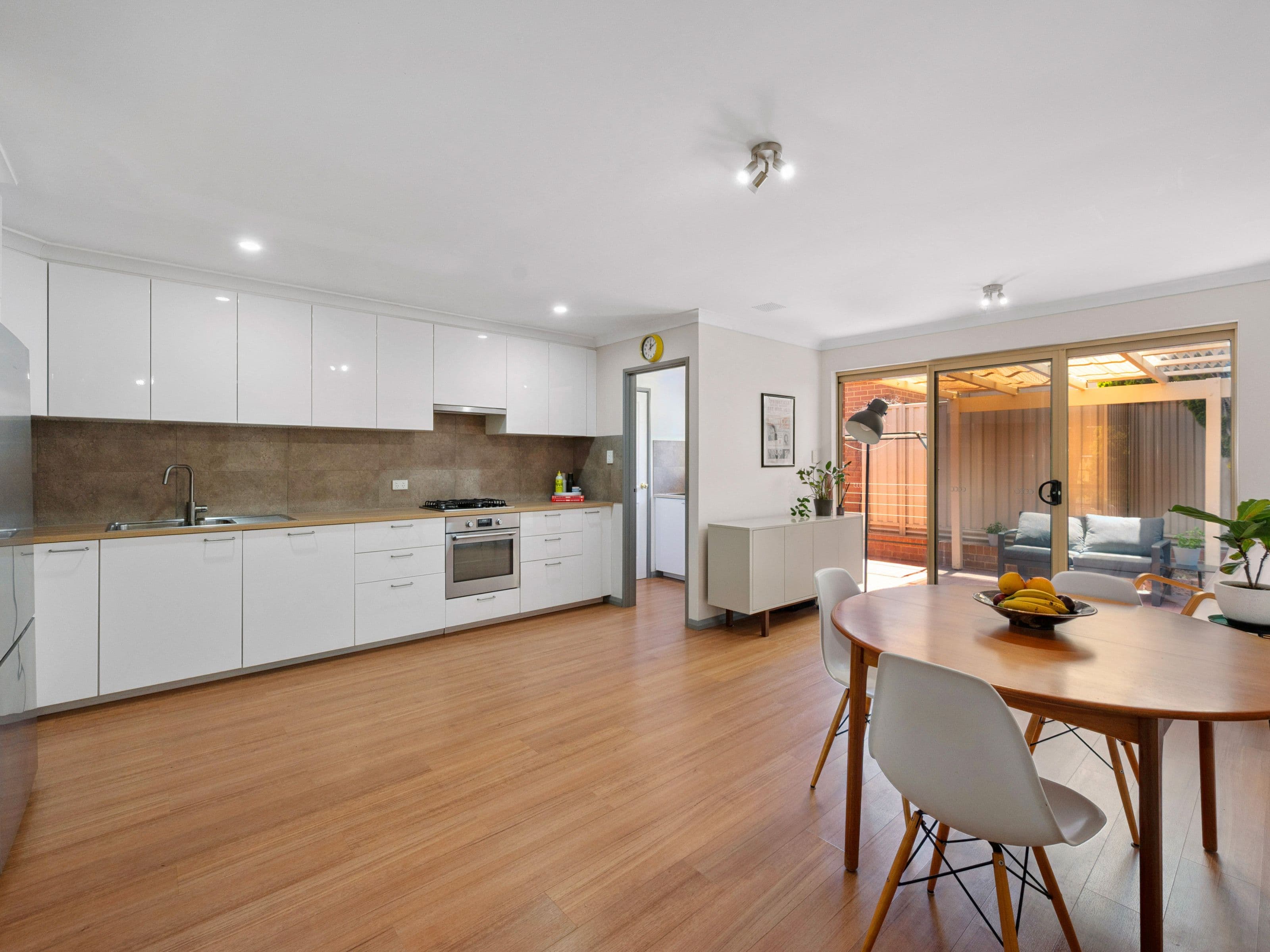 4 Mount Henry Road, Como WA 6152, Como - Thumbnail 6