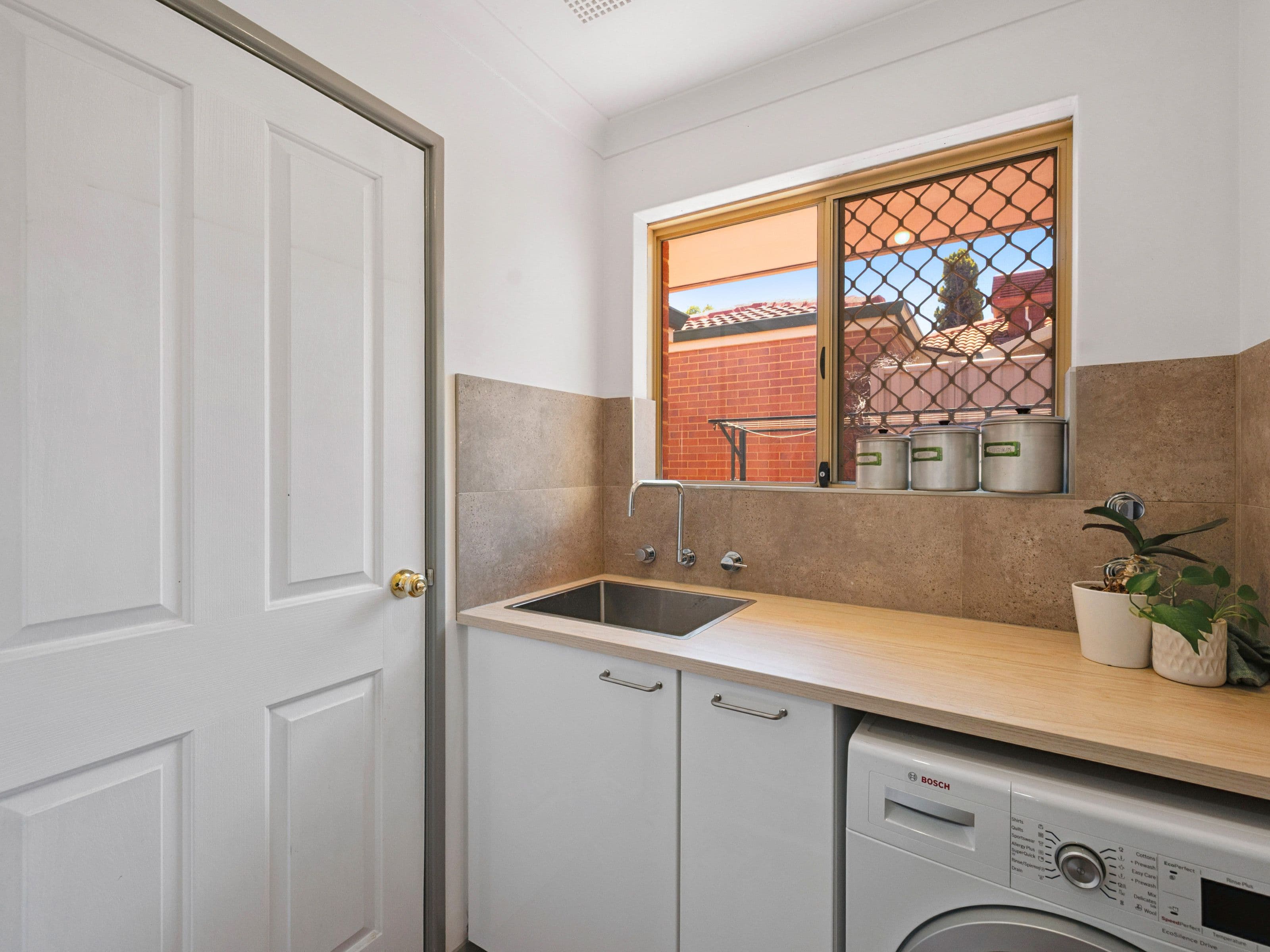 4 Mount Henry Road, Como WA 6152, Como - Thumbnail 8