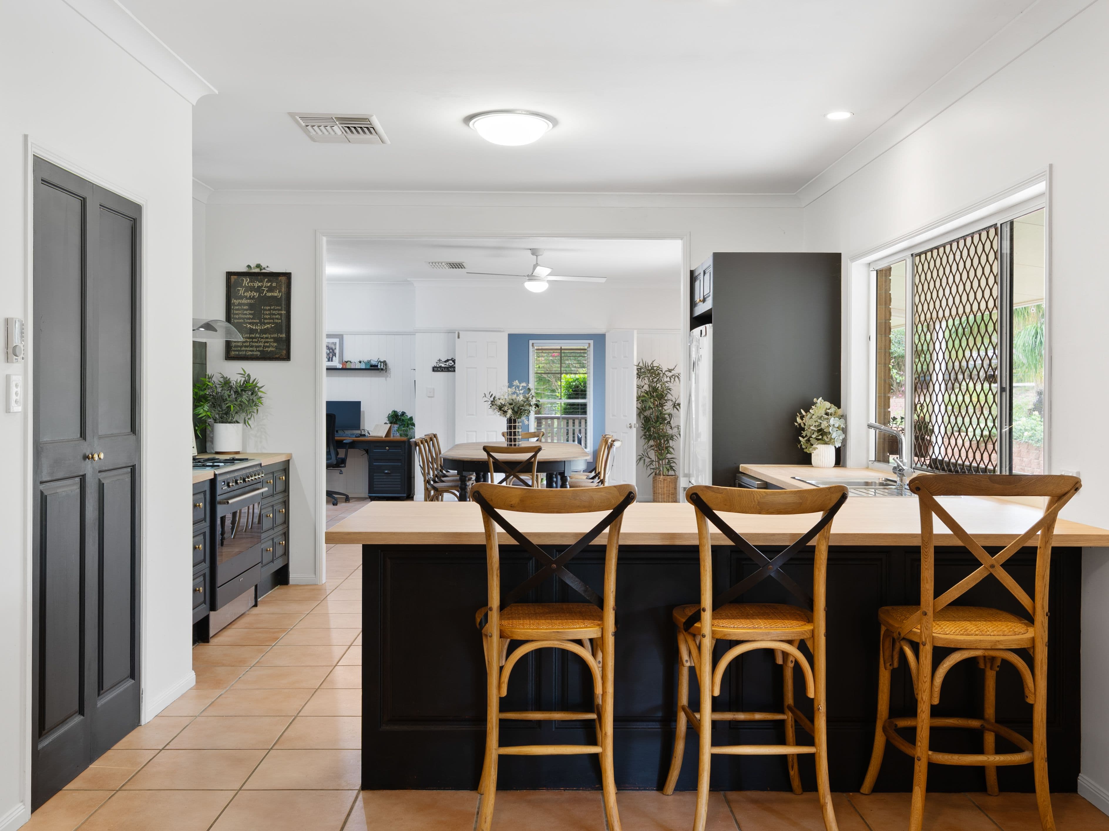 35 Monaro Drive, D'aguilar QLD 4514, D'Aguilar - Thumbnail 4
