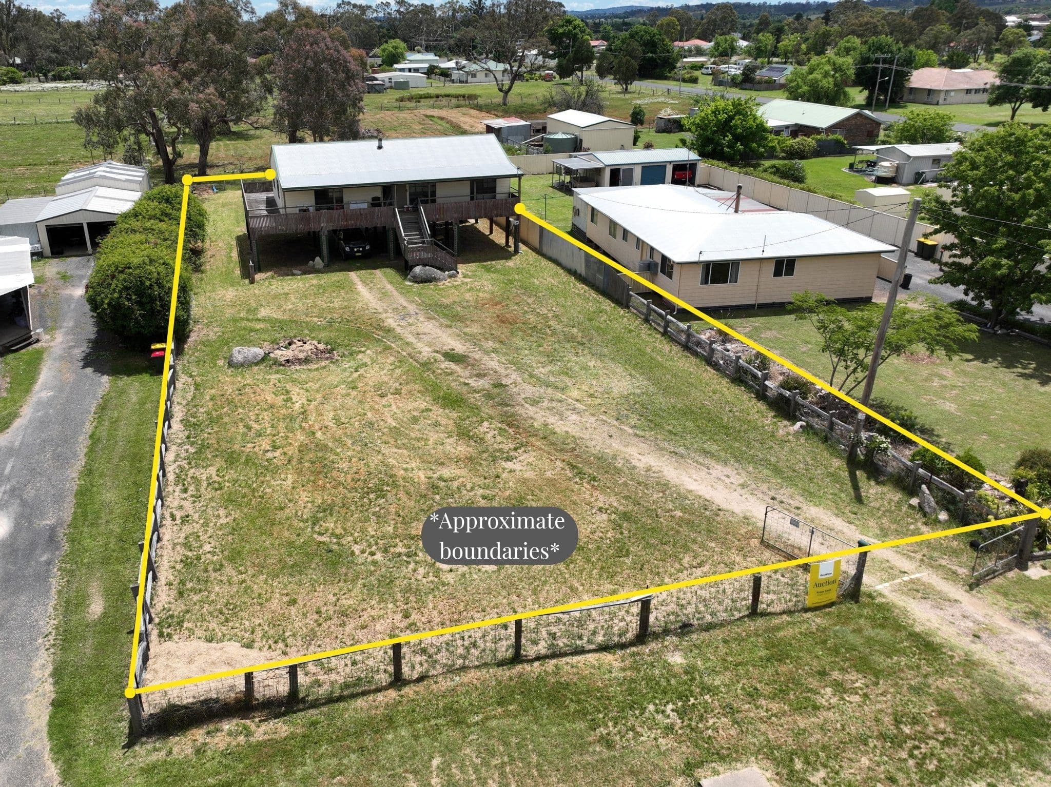 20 Thomas Street, Glen Innes NSW 2370, Glen Innes - Thumbnail 2
