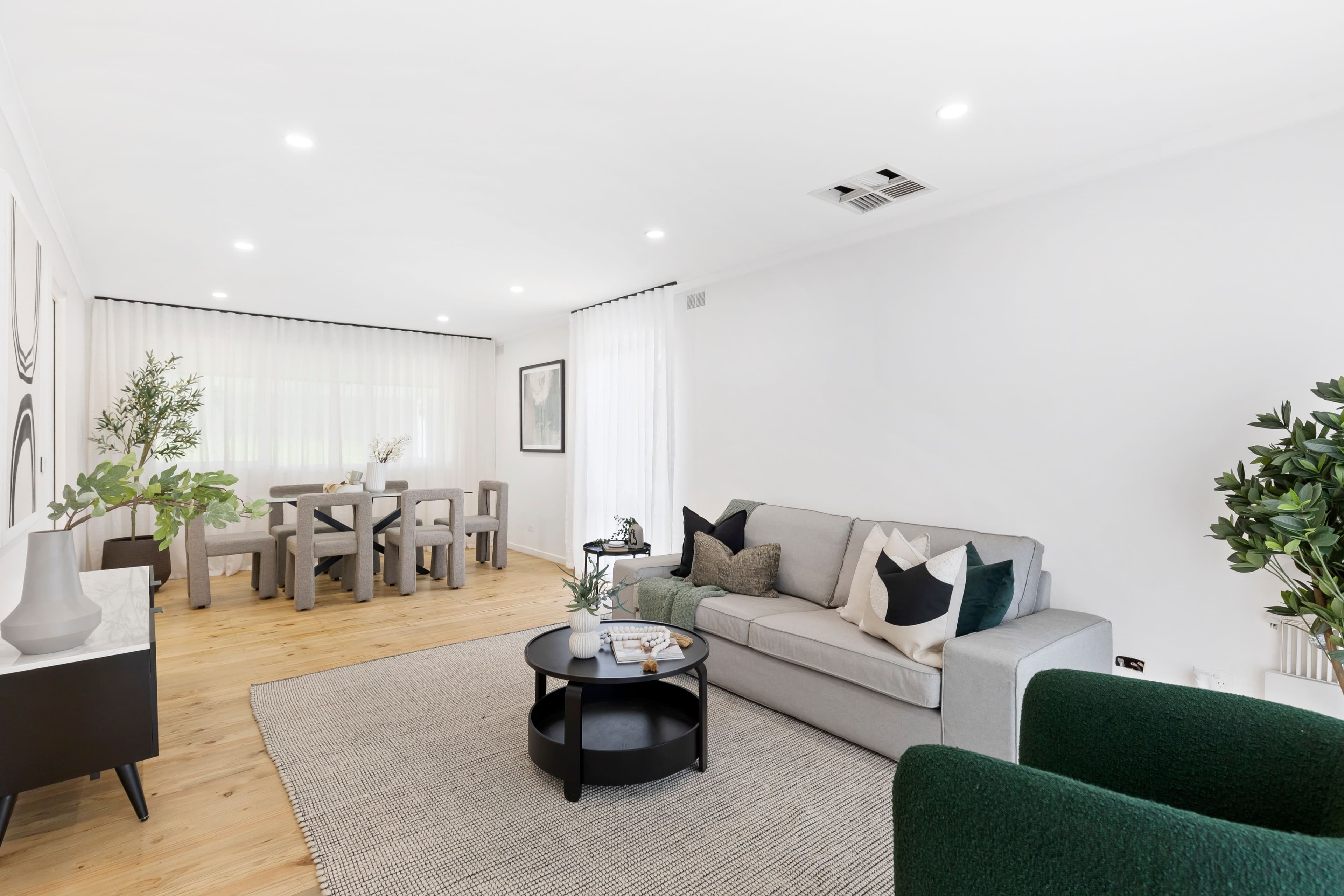 231 Elizabeth Drive, Sunbury VIC 3429, Sunbury - Thumbnail 3
