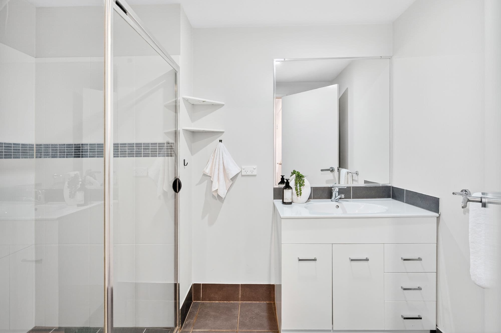 1 Bowden Court, Nerang QLD 4211, Nerang - Thumbnail 4