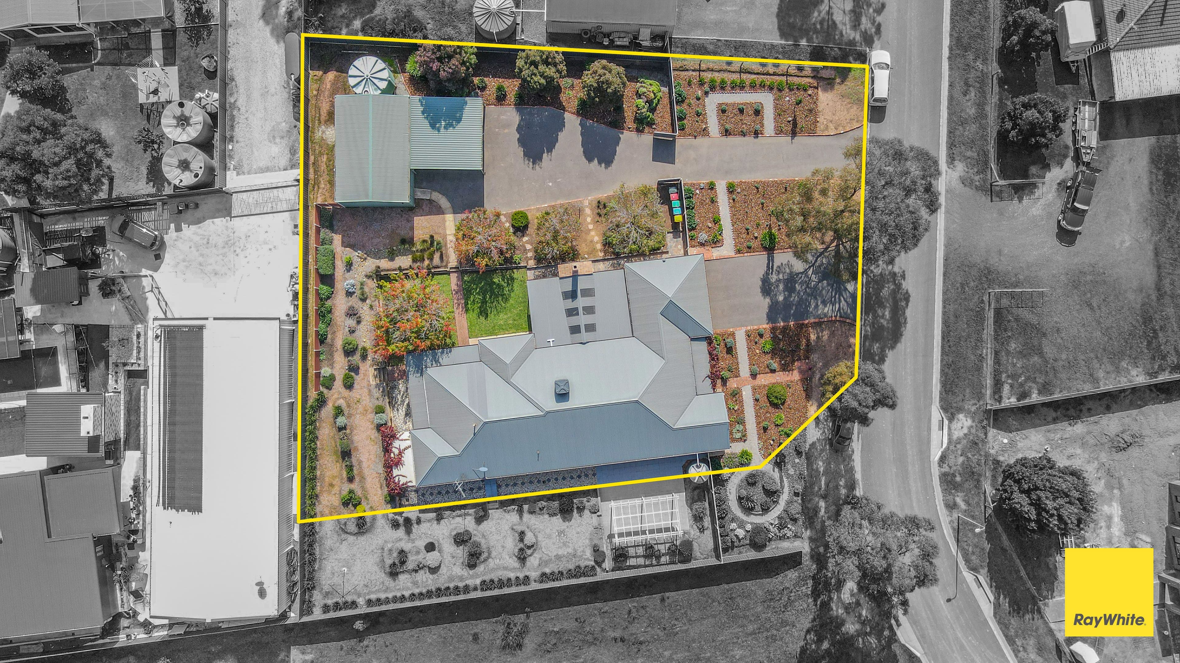 9 Stephen Court, Maiden Gully VIC 3551, Maiden Gully - Thumbnail 3
