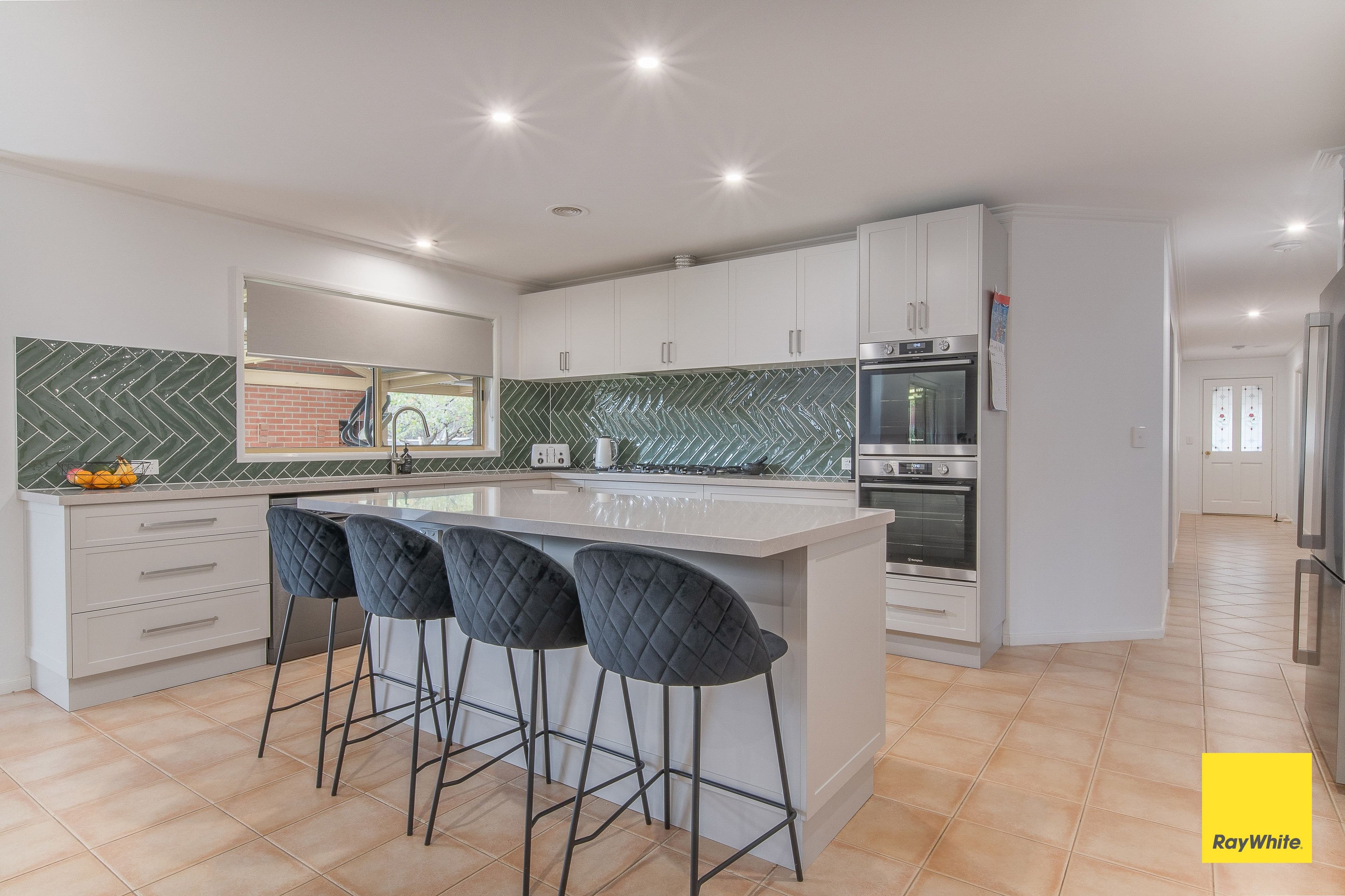 9 Stephen Court, Maiden Gully VIC 3551, Maiden Gully - Thumbnail 8