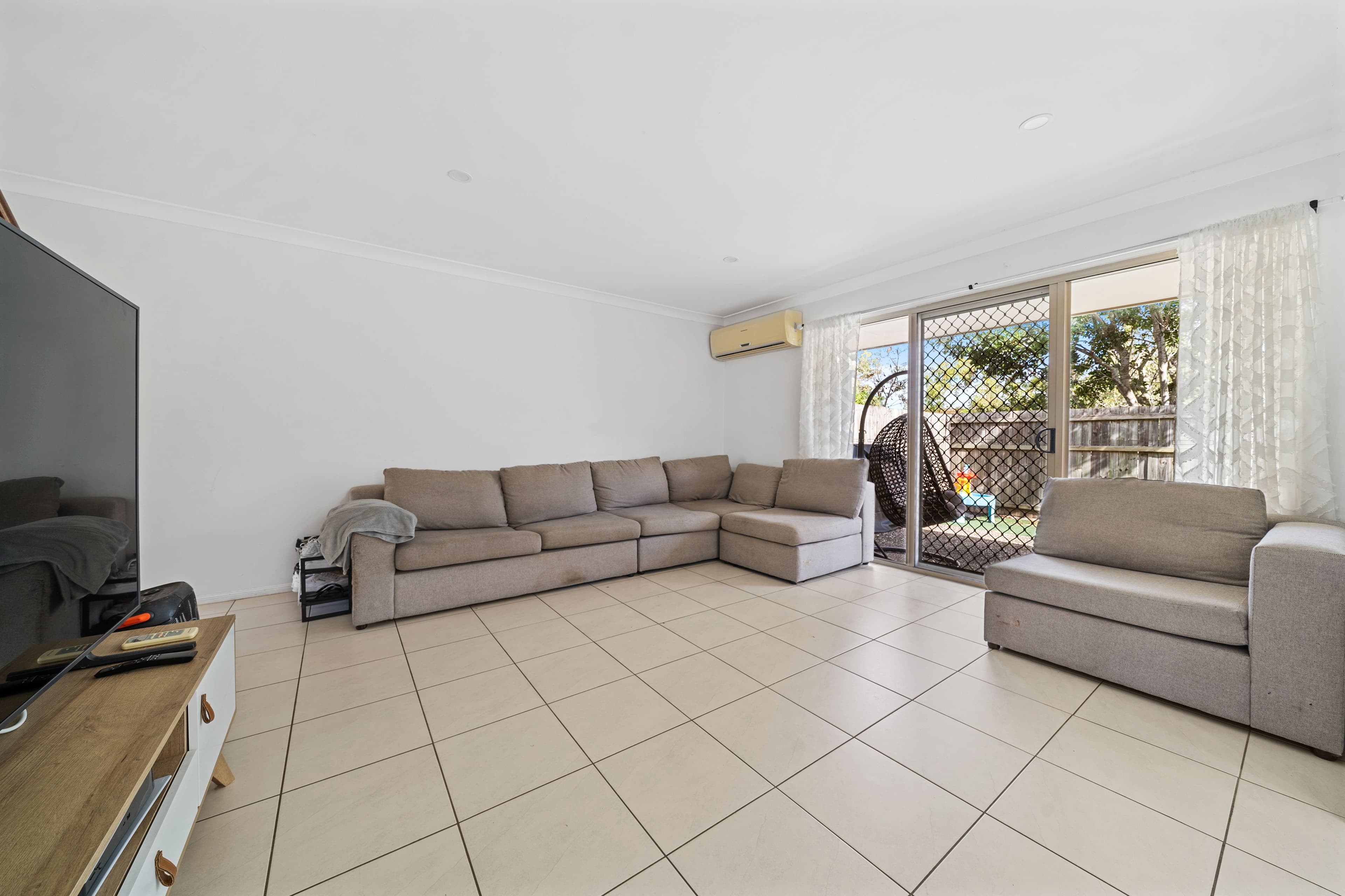 202-206 Fryar Road, Eagleby QLD 4207, Eagleby - Thumbnail 3