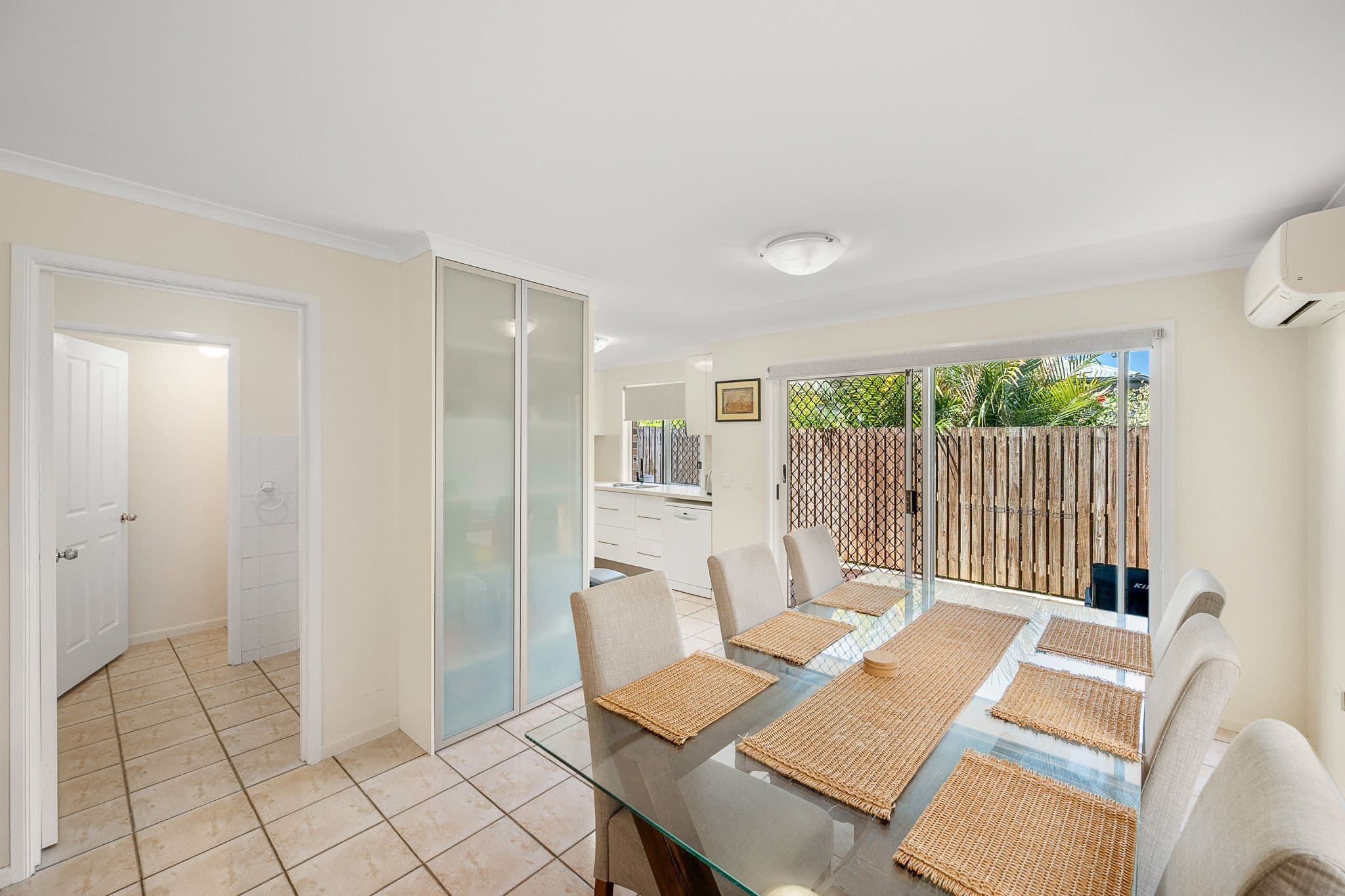 13 Yarroon Street, Gladstone Central QLD 4680, Gladstone Central - Thumbnail 8