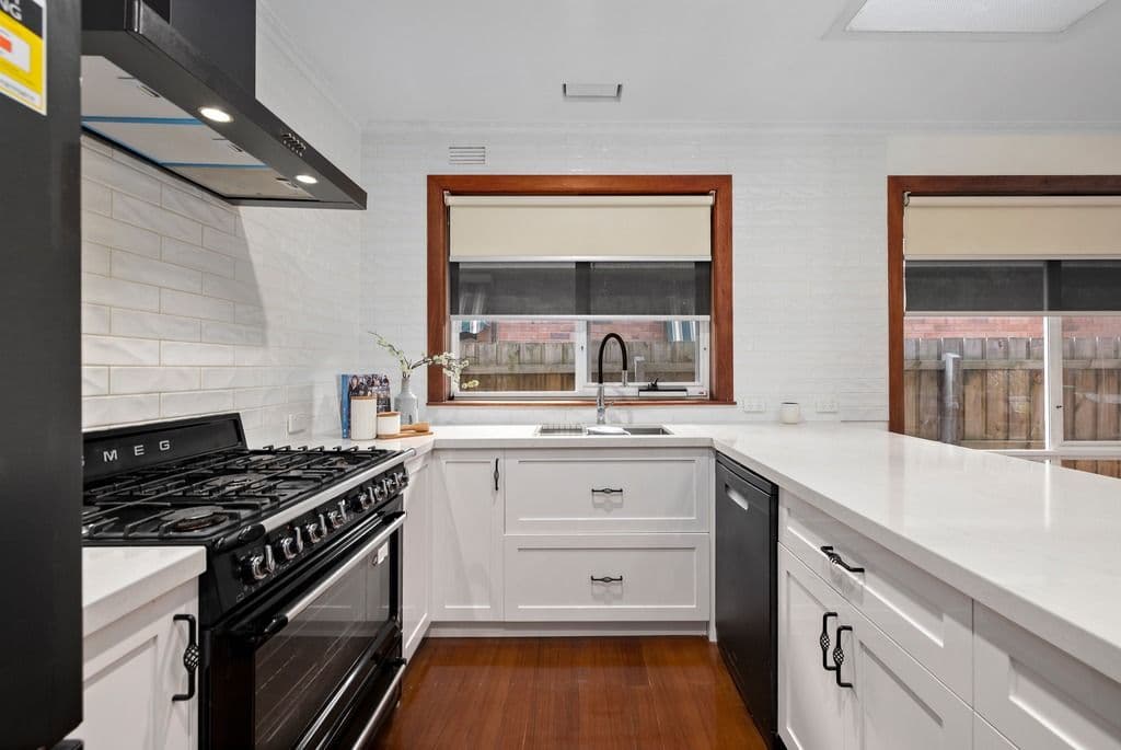 61 Centre Dandenong Road, Cheltenham VIC 3192, Cheltenham - Thumbnail 4