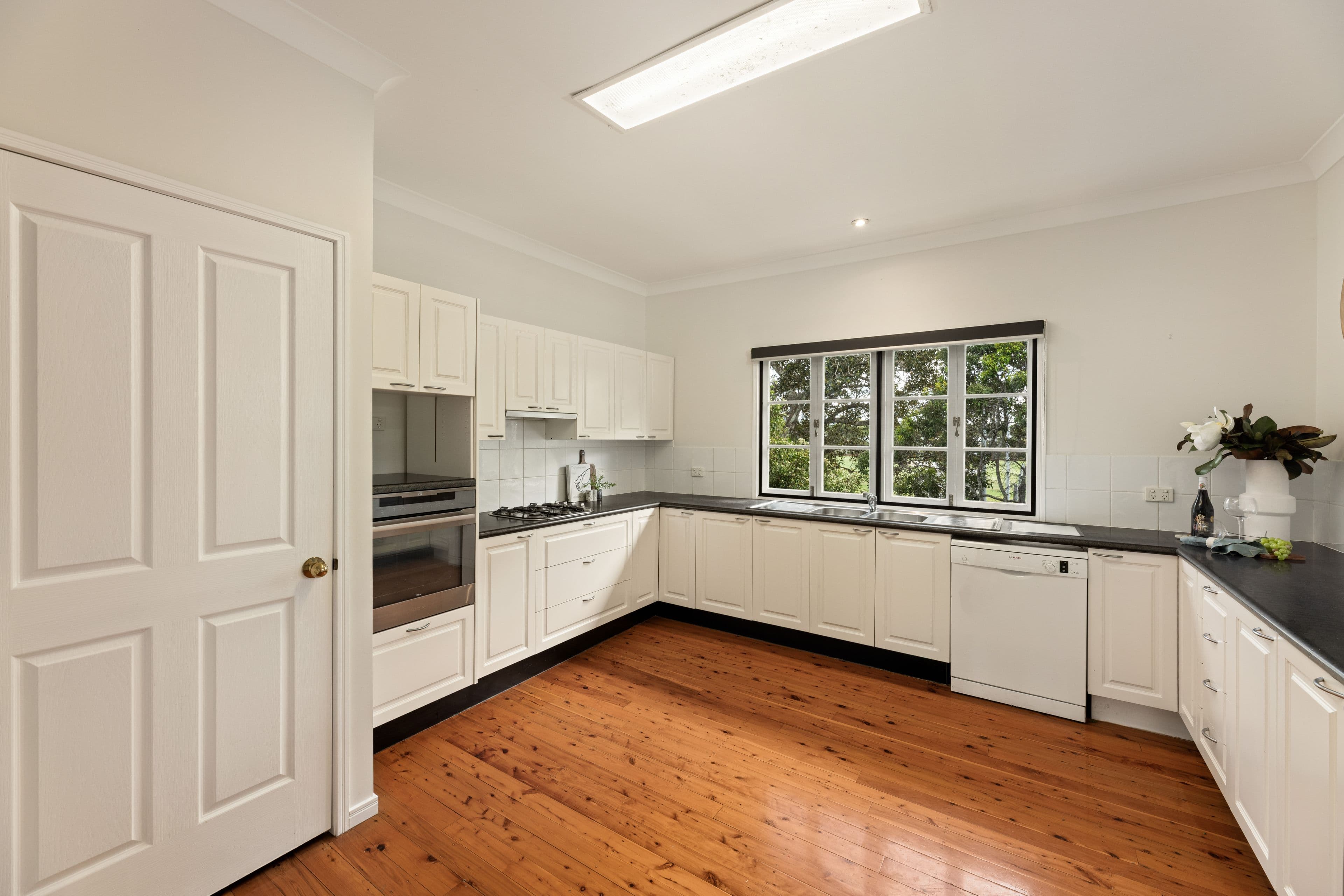25 Churchill Street, Graceville QLD 4075, Graceville - Thumbnail 4