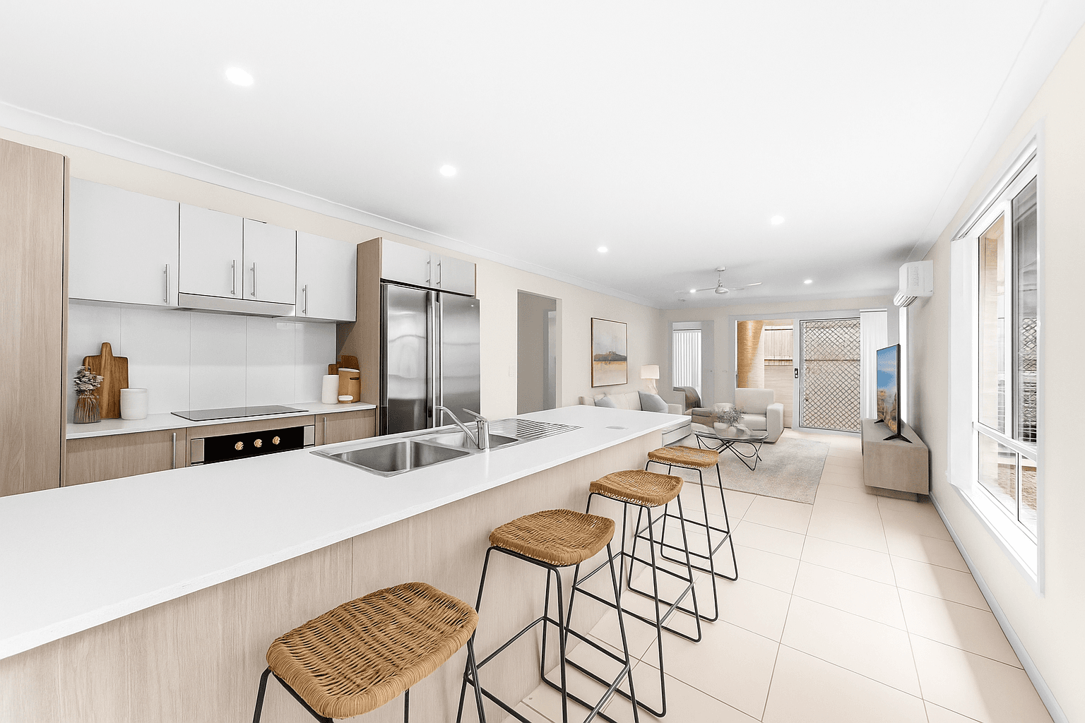 5 Larcom Crescent, Redbank Plains QLD 4301, Redbank Plains - Thumbnail 3