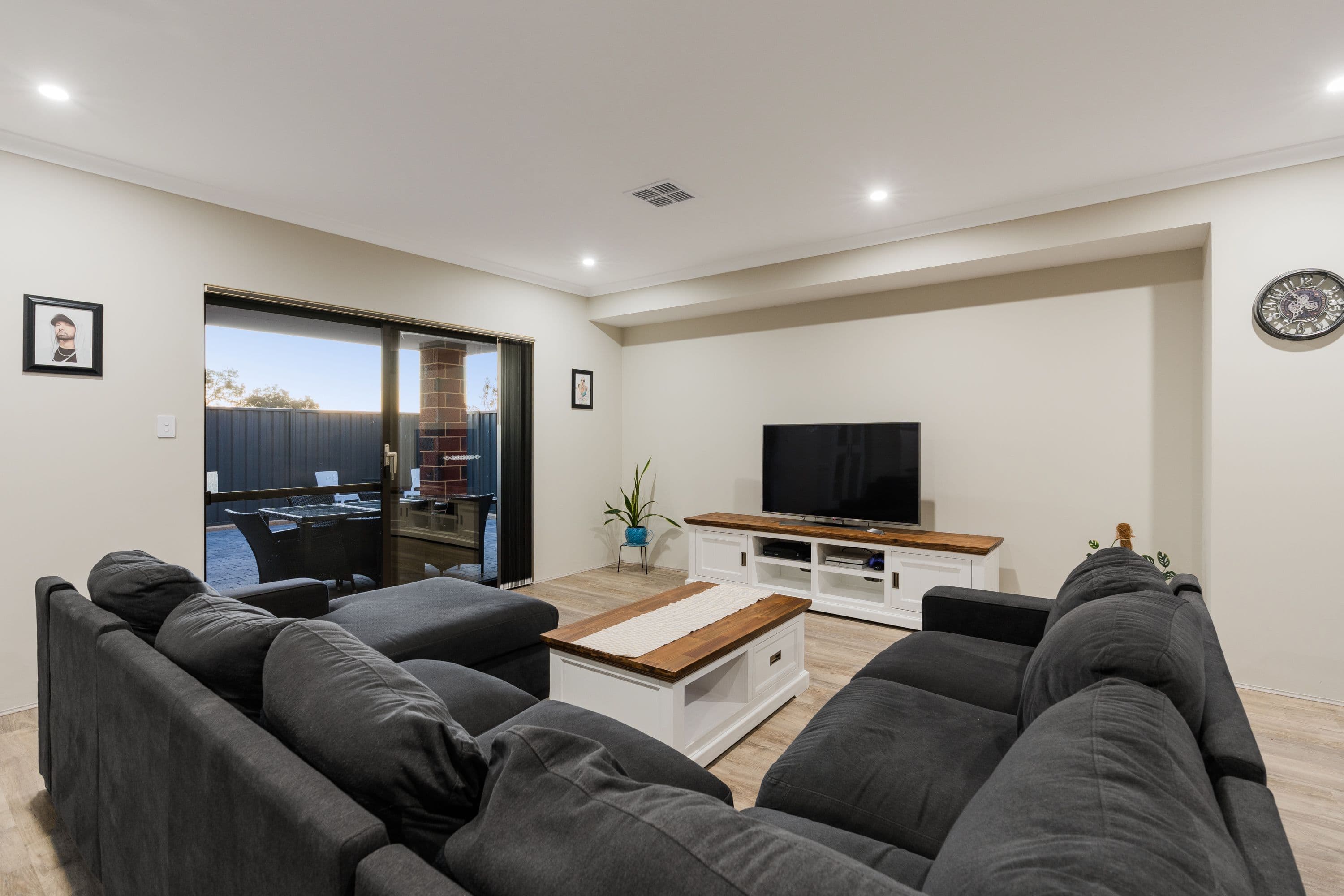 22 Tableland Road, Hilbert WA 6112, Hilbert - Thumbnail 4