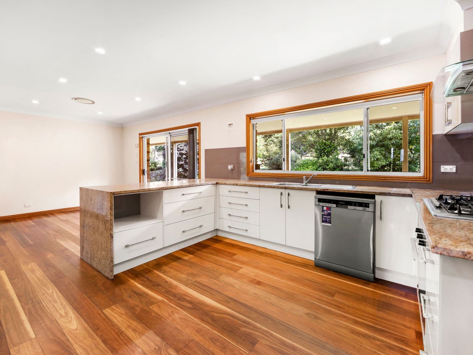 B125 Princes Highway, Berry - Thumbnail 8