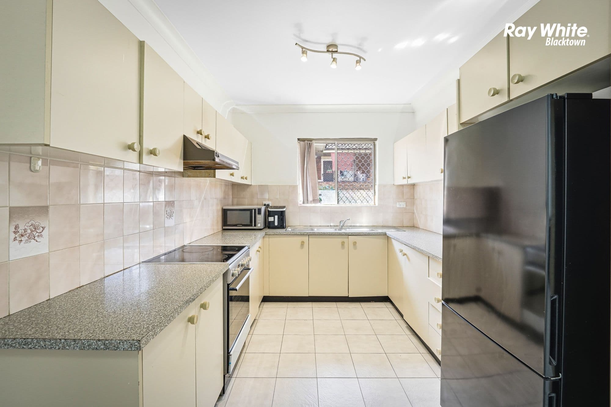 11 LOUIS Street, Granville NSW 2142, Granville - Thumbnail 2