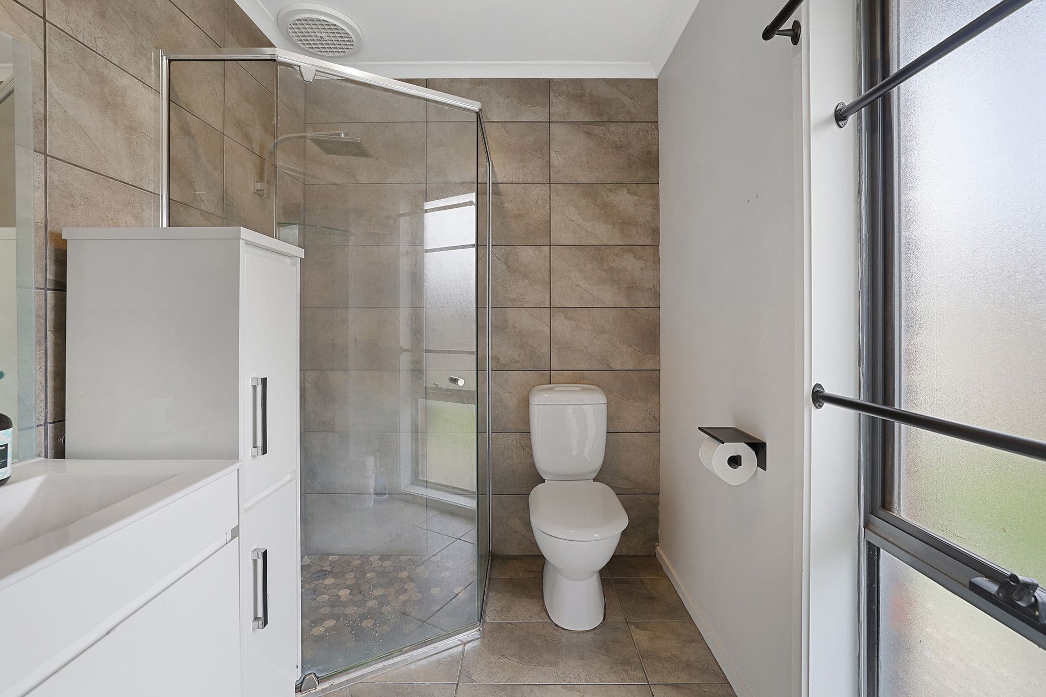 1 McClure Street, Drouin VIC 3818, Drouin - Thumbnail 8