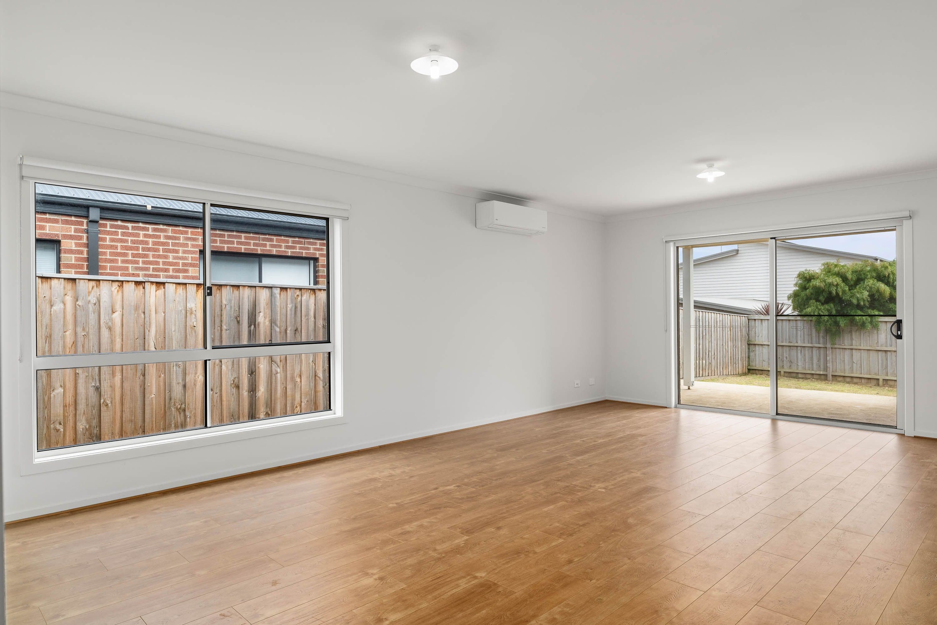 16 Abingdon Avenue, Cowes VIC 3922, Cowes - Thumbnail 4