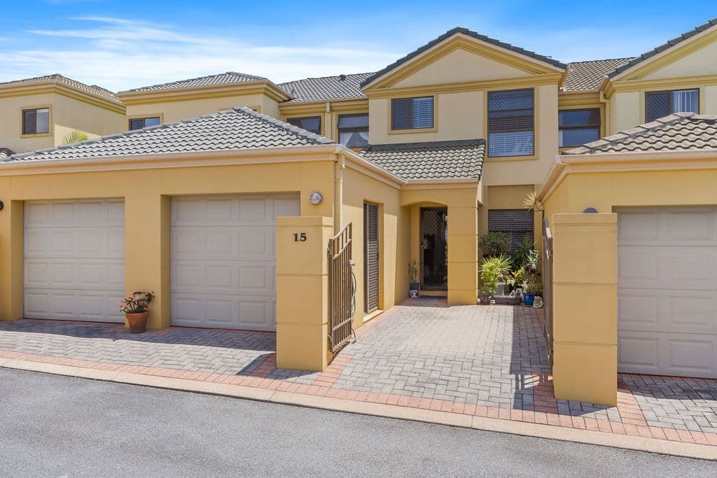 37-53 Paradise Springs Avenue, Robina QLD 4226, Robina - Thumbnail 2