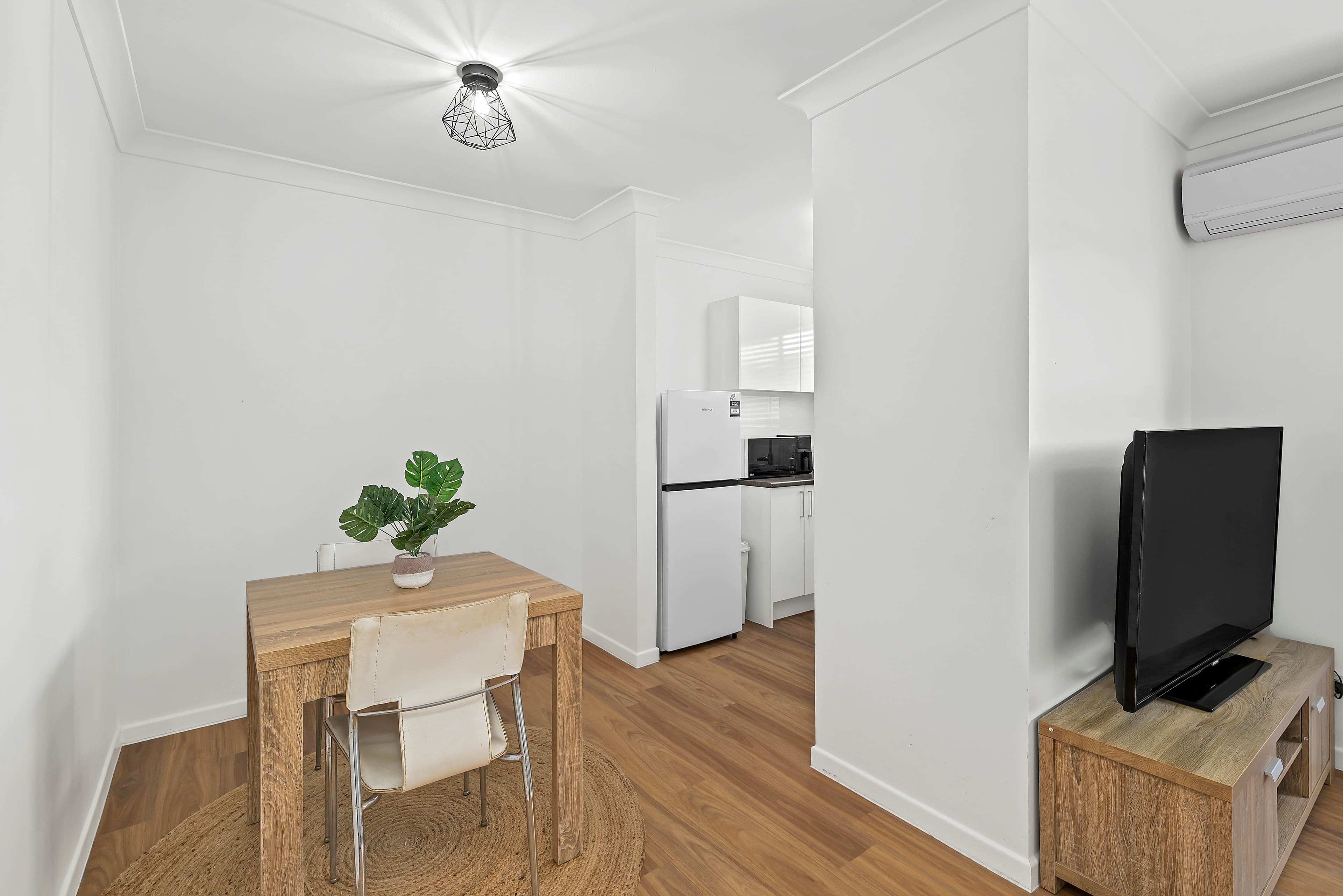 65 Baron Street, Greenslopes QLD 4120, Greenslopes - Thumbnail 6