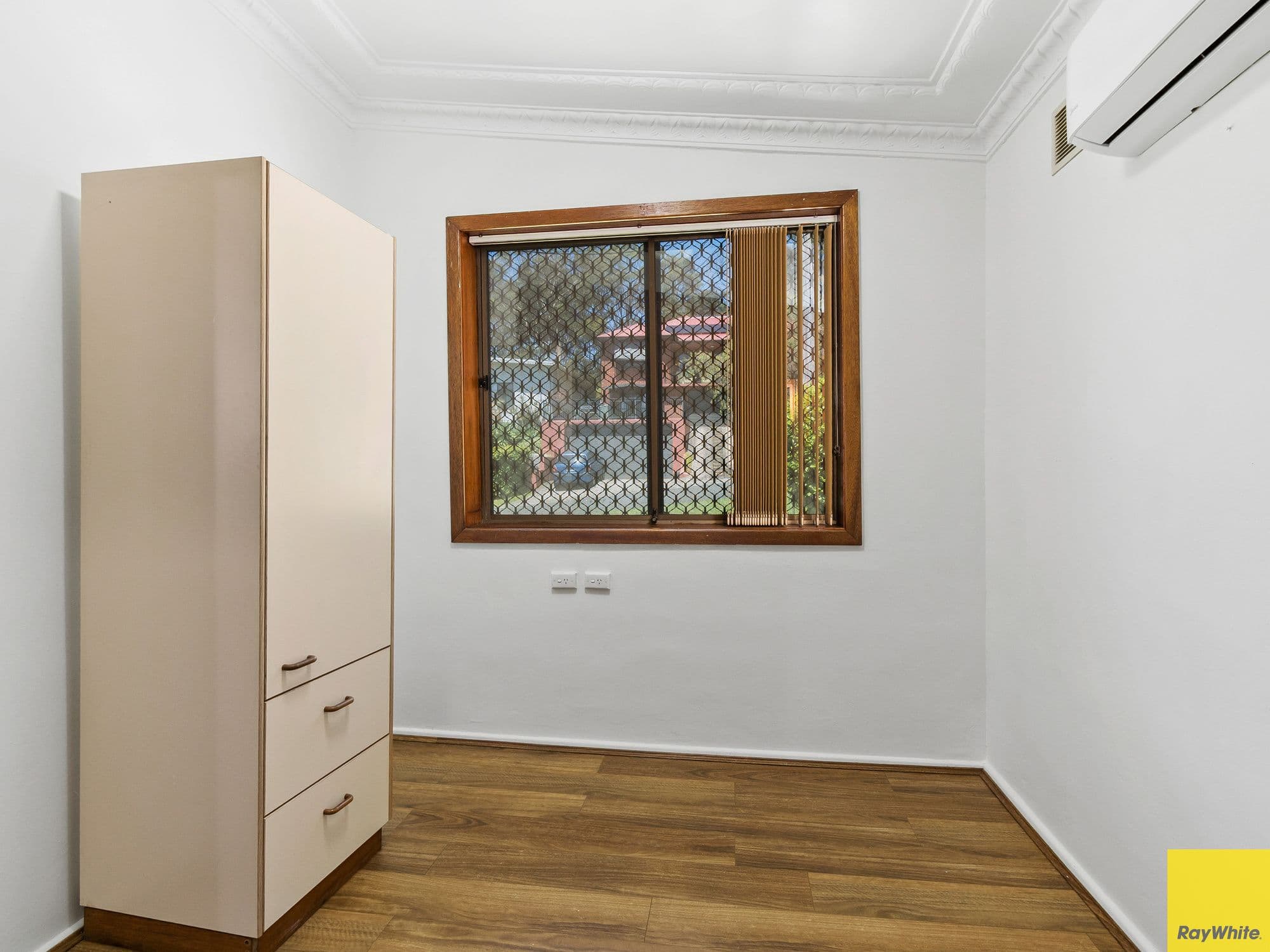 64 Robertson Street, Coniston NSW 2500, Coniston - Thumbnail 4
