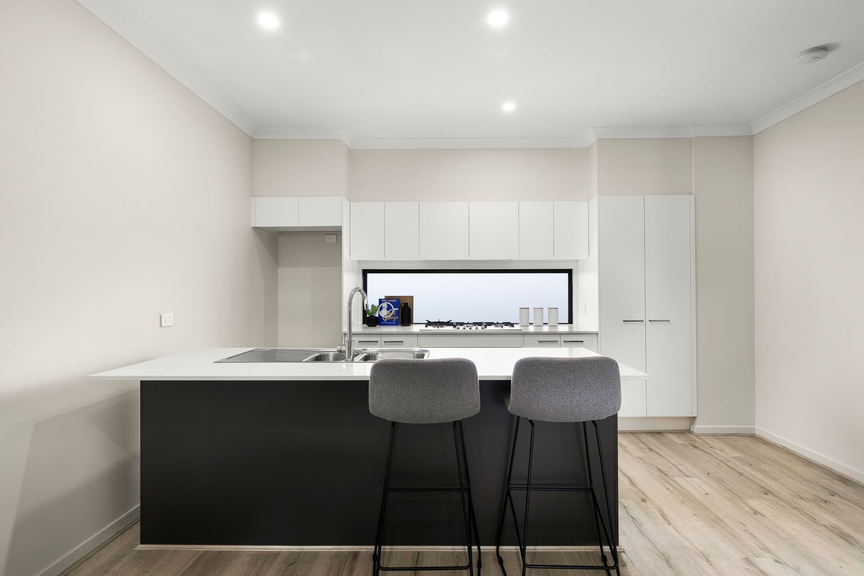 18 Cushen Place, Broadmeadows VIC 3047, Broadmeadows - Thumbnail 5