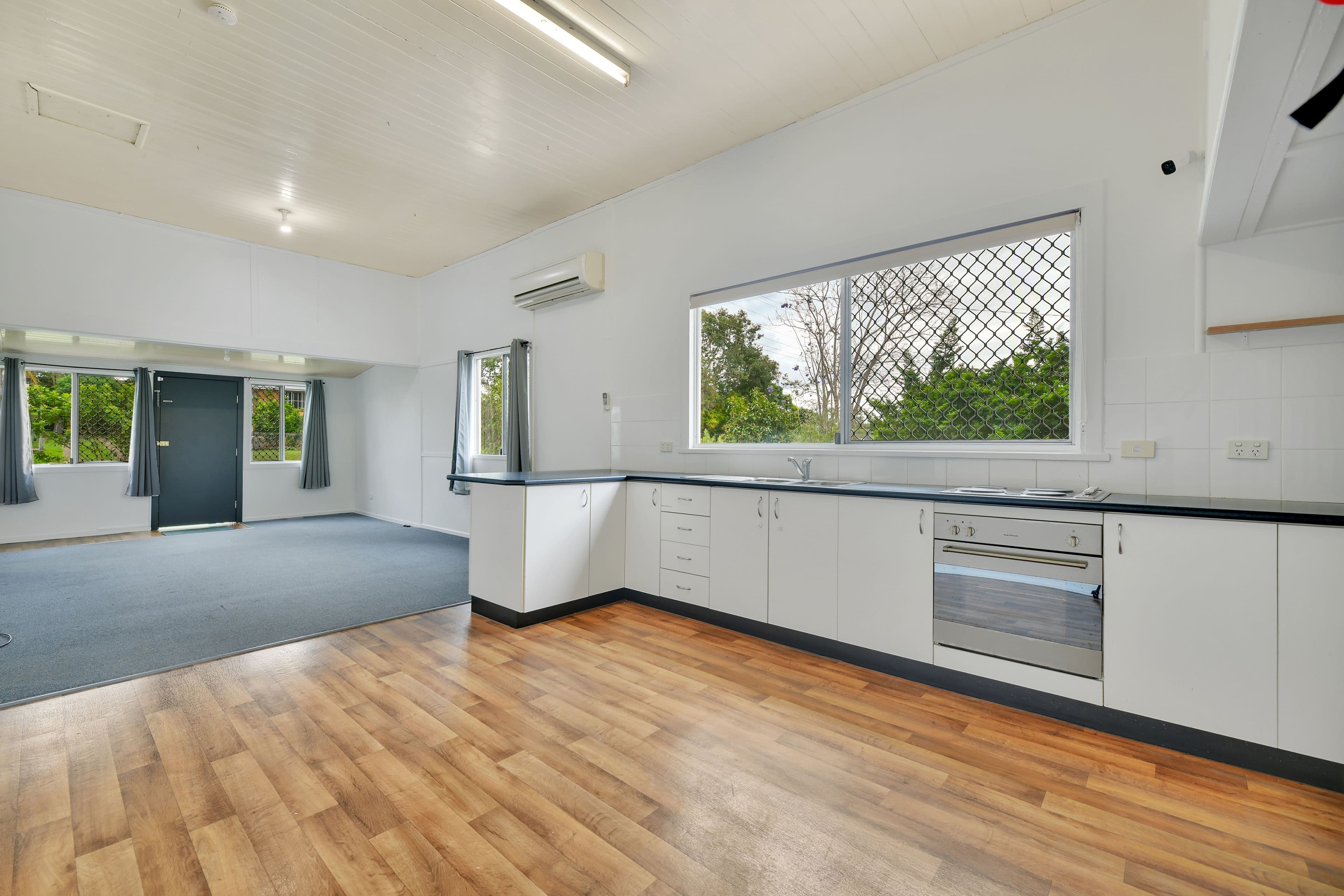 12 Phillip Street, Aratula QLD 4309, Aratula - Thumbnail 2
