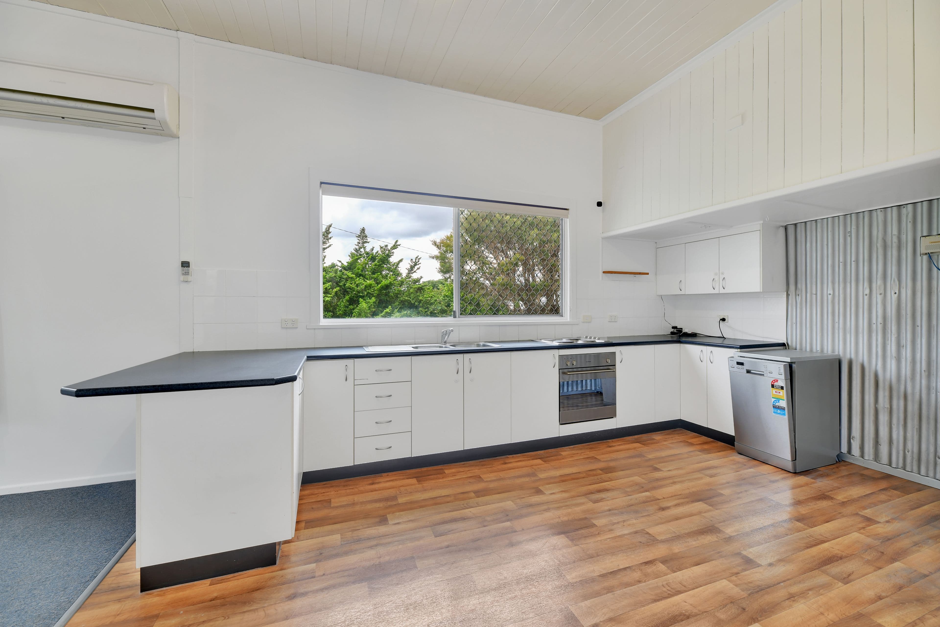 12 Phillip Street, Aratula QLD 4309, Aratula - Thumbnail 8