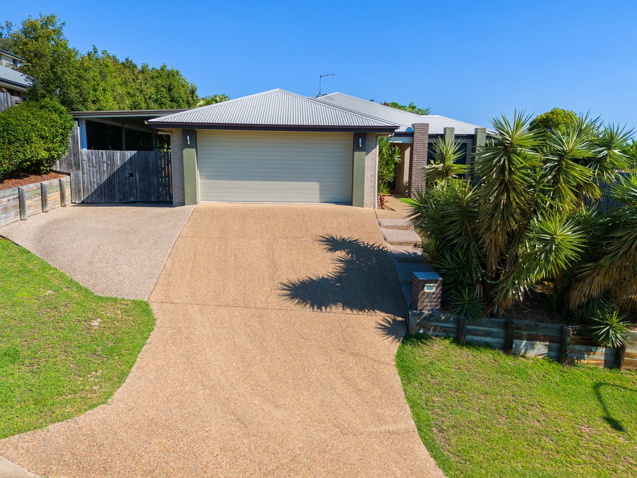 8 Cressbrook Street, Clinton QLD 4680, Clinton - Image 1