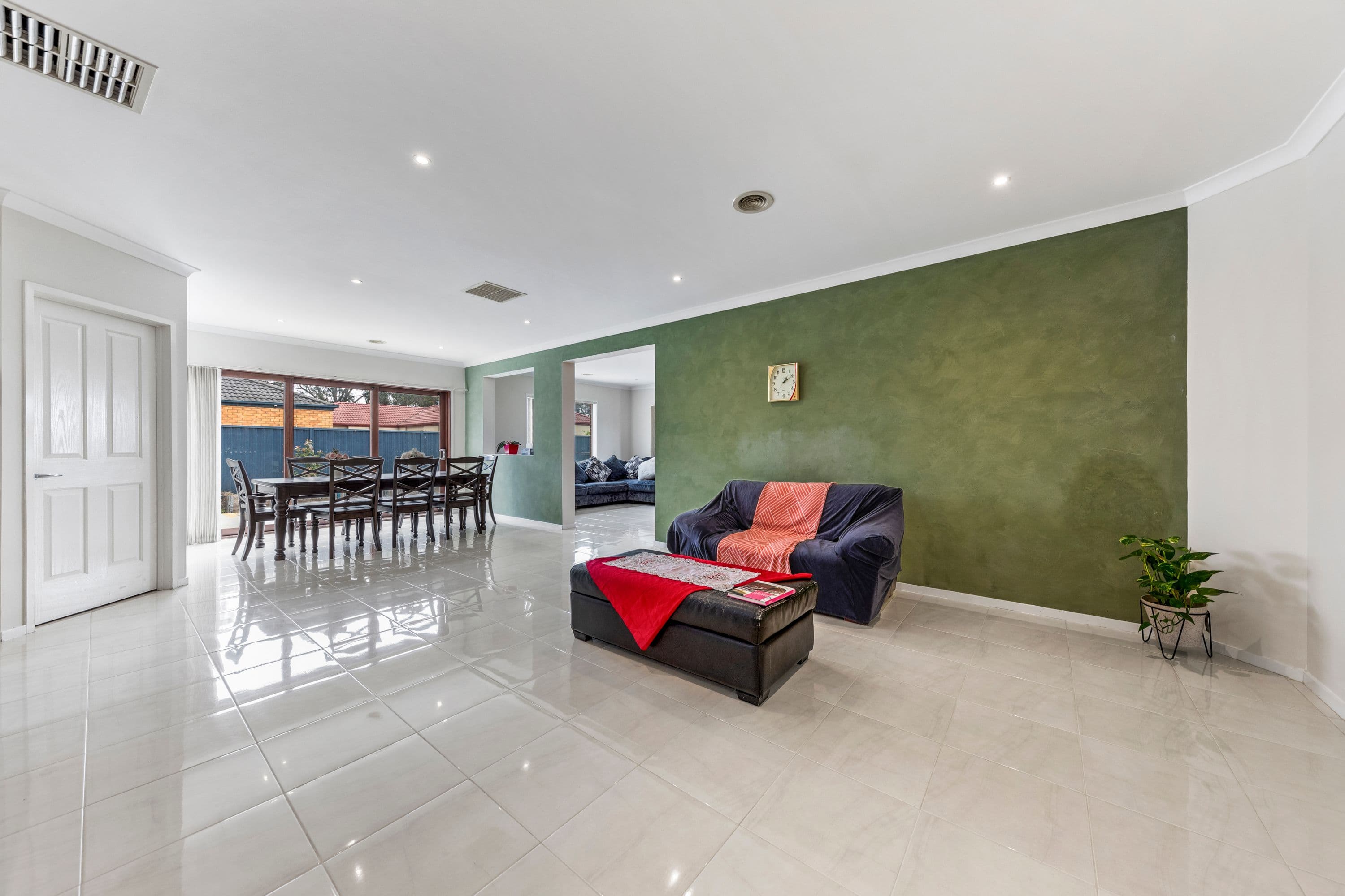 9 Birch Court, Pakenham VIC 3810, Pakenham - Thumbnail 6