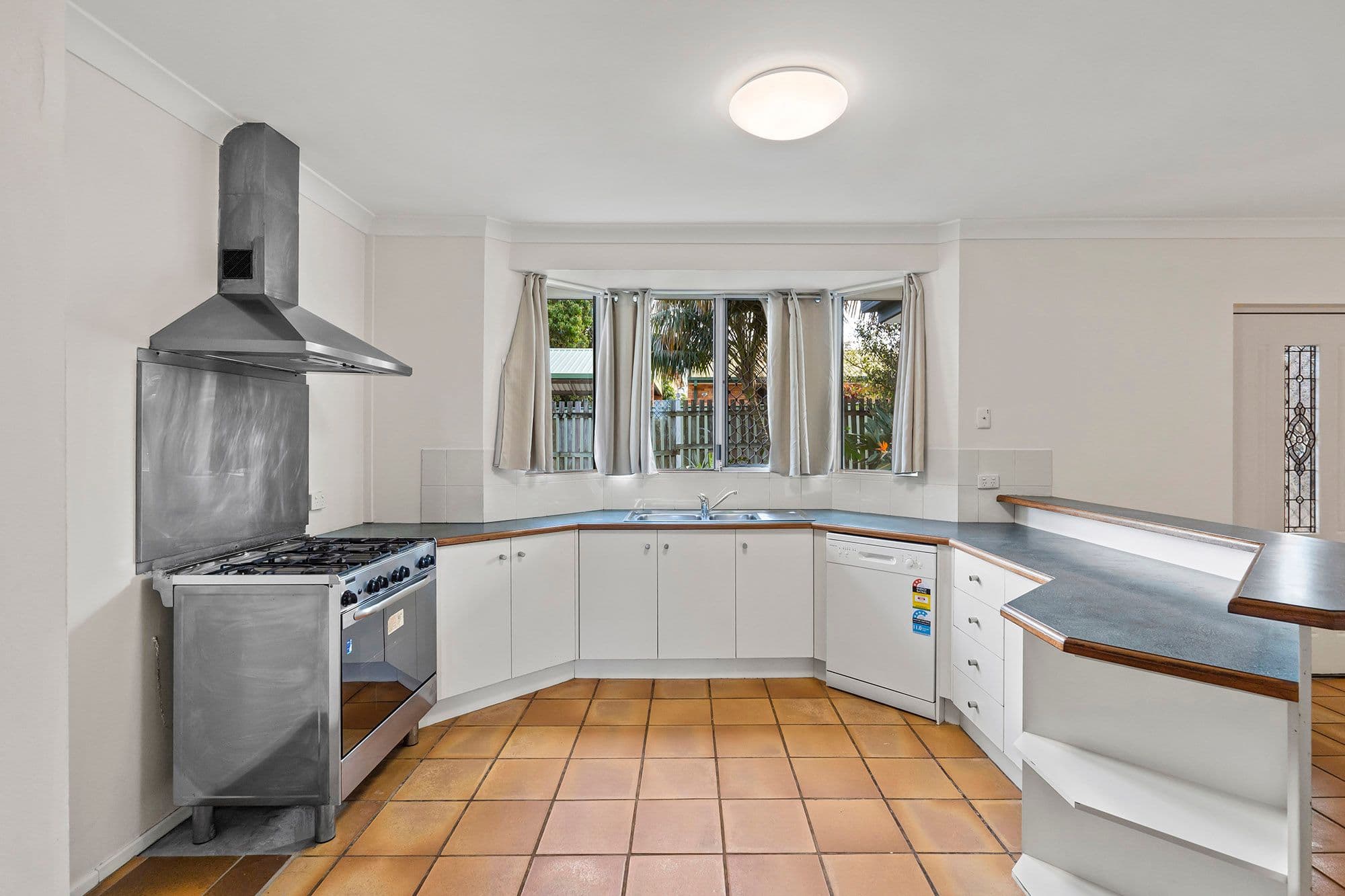 848 ROCHEDALE Road, Rochedale South QLD 4123, Rochedale South - Thumbnail 2
