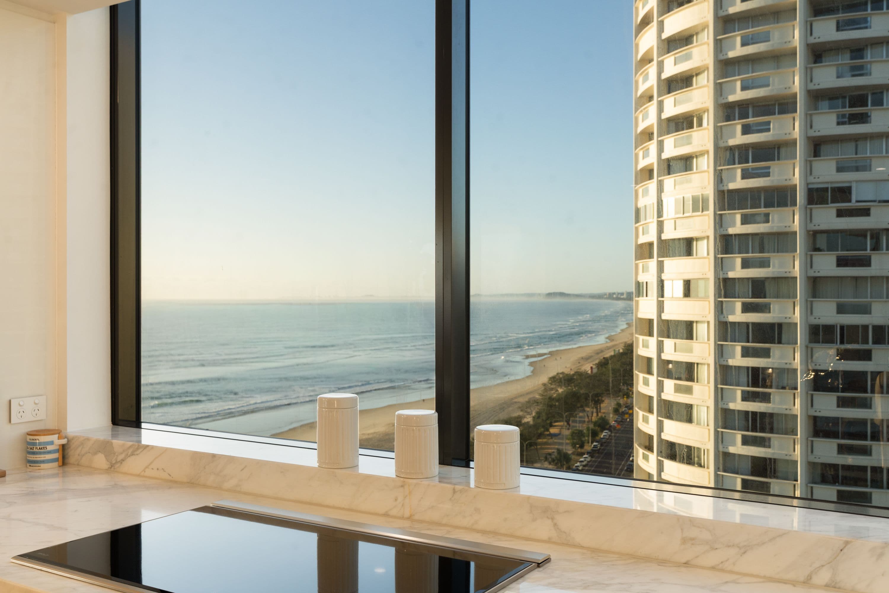17/116 The Esplanade, Surfers Paradise QLD 4217, Surfers Paradise - Thumbnail 4