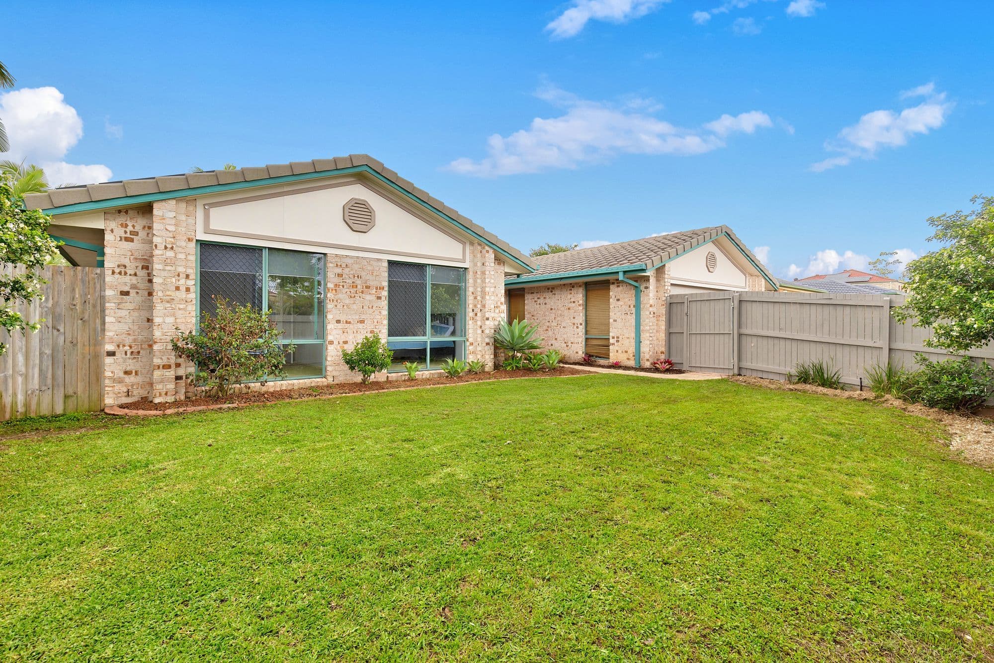 85 Glenfield Street, Parkinson QLD 4115, Parkinson - Image 1