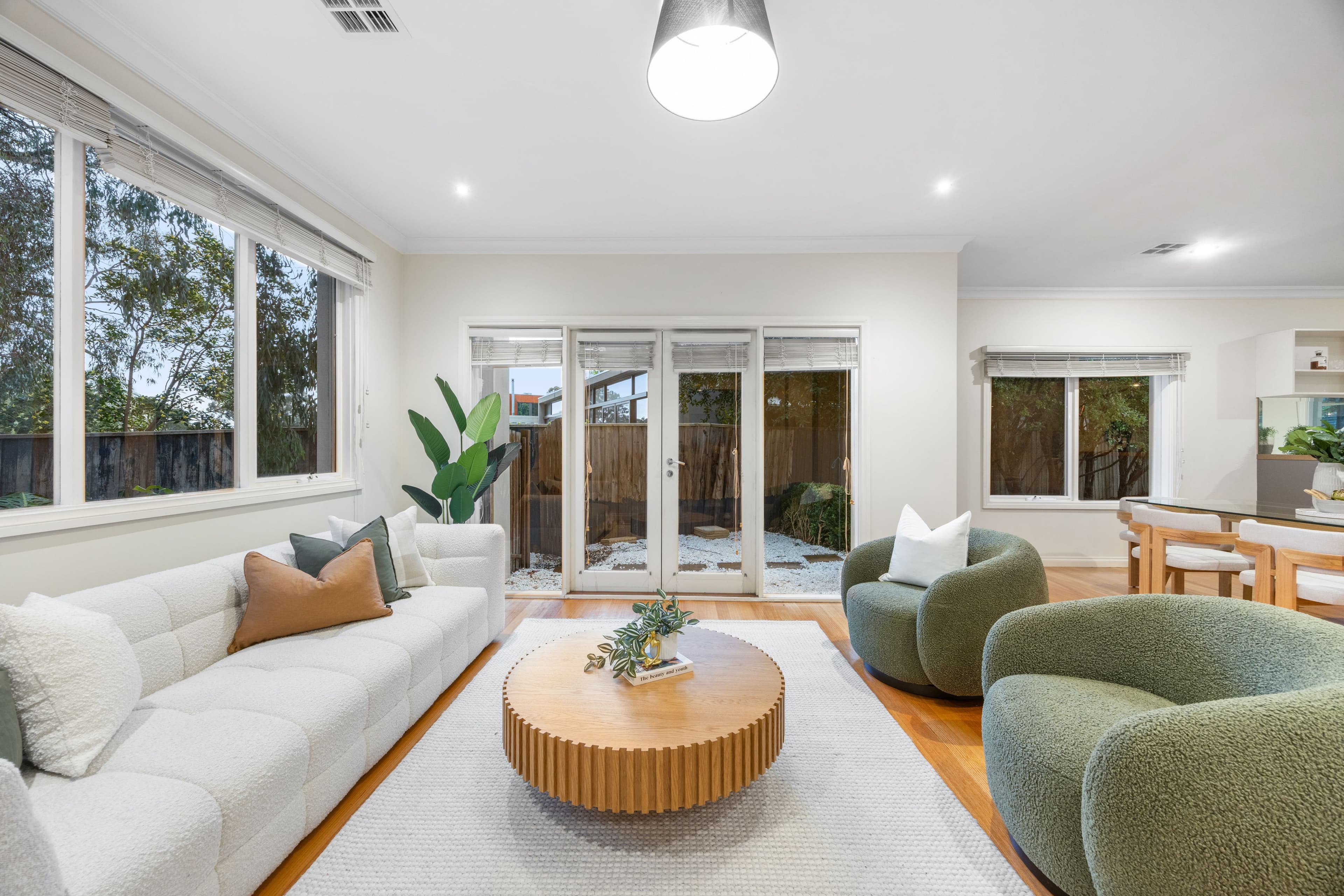 132 Ernest Jones Drive, Macleod VIC 3085, Macleod - Thumbnail 5