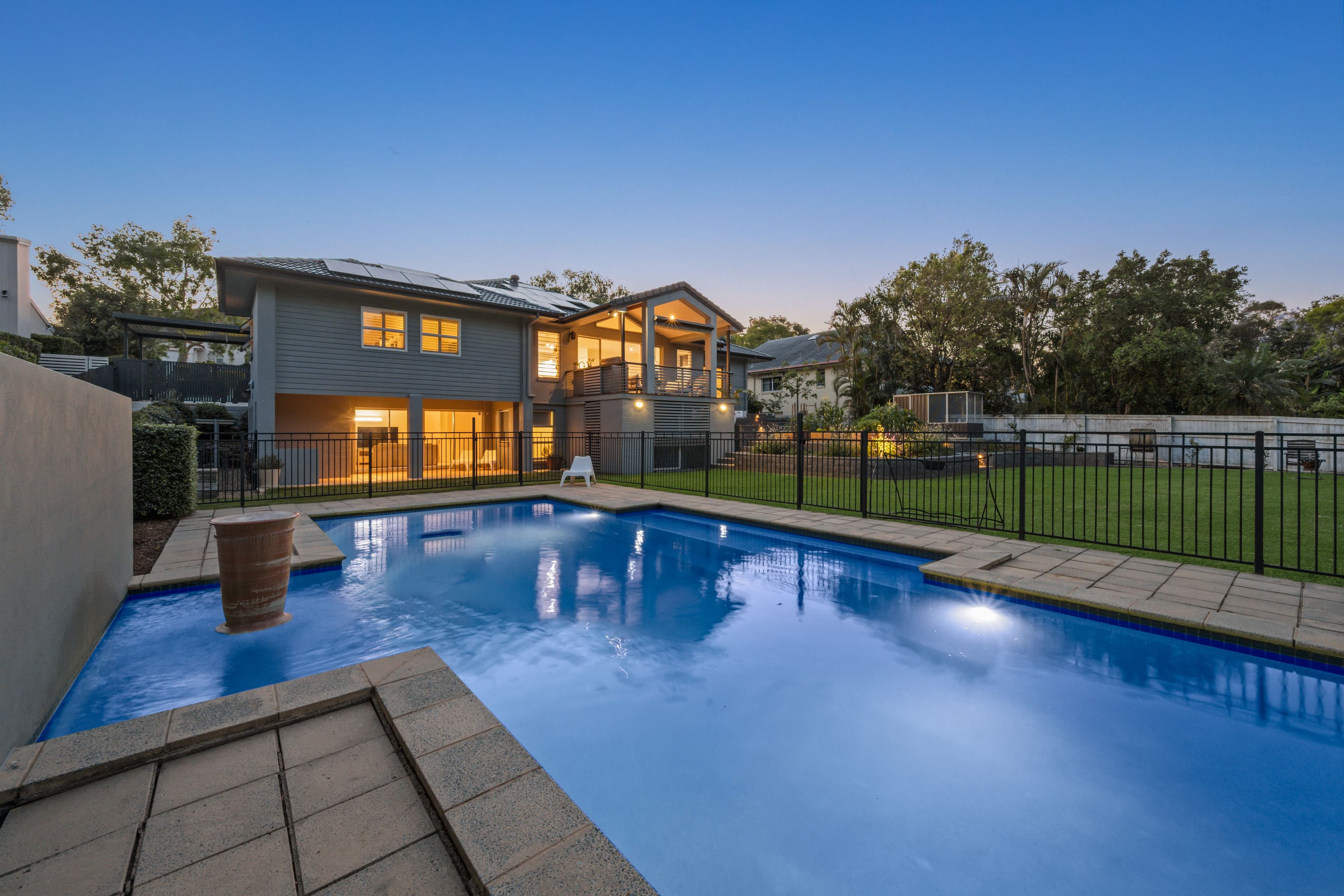 28 Boyd Terrace, Brookfield QLD 4069, Brookfield - Thumbnail 2