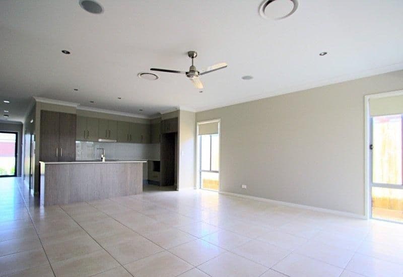 71 Cobblestone Avenue, Logan Reserve QLD 4133, Logan Reserve - Thumbnail 3