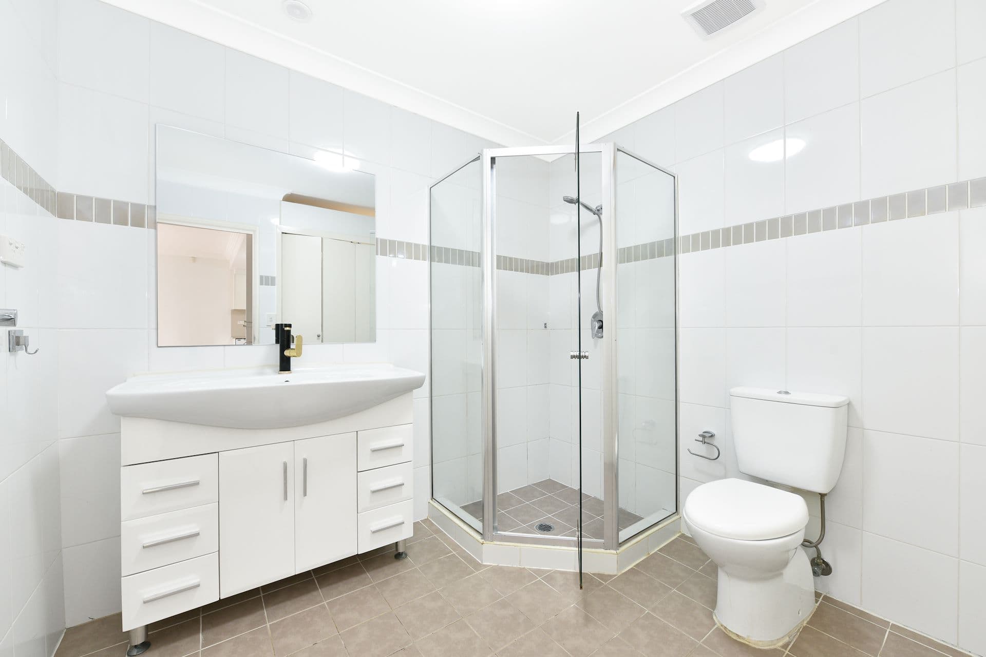 A15/2 Tavistock  Road, Homebush West, NSW, Homebush West - Thumbnail 5