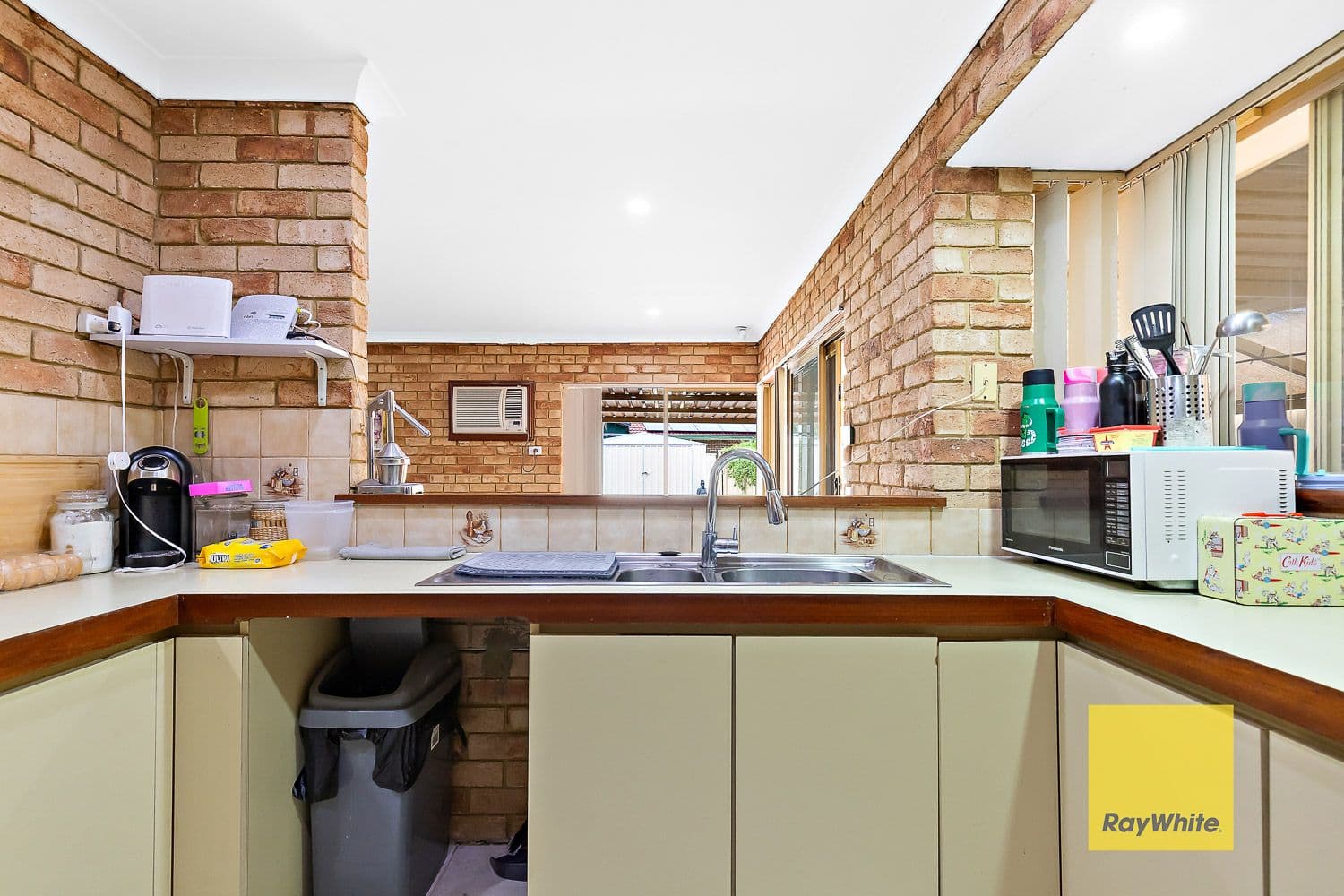 60 Regal Drive, Thornlie WA 6108, Thornlie - Thumbnail 5
