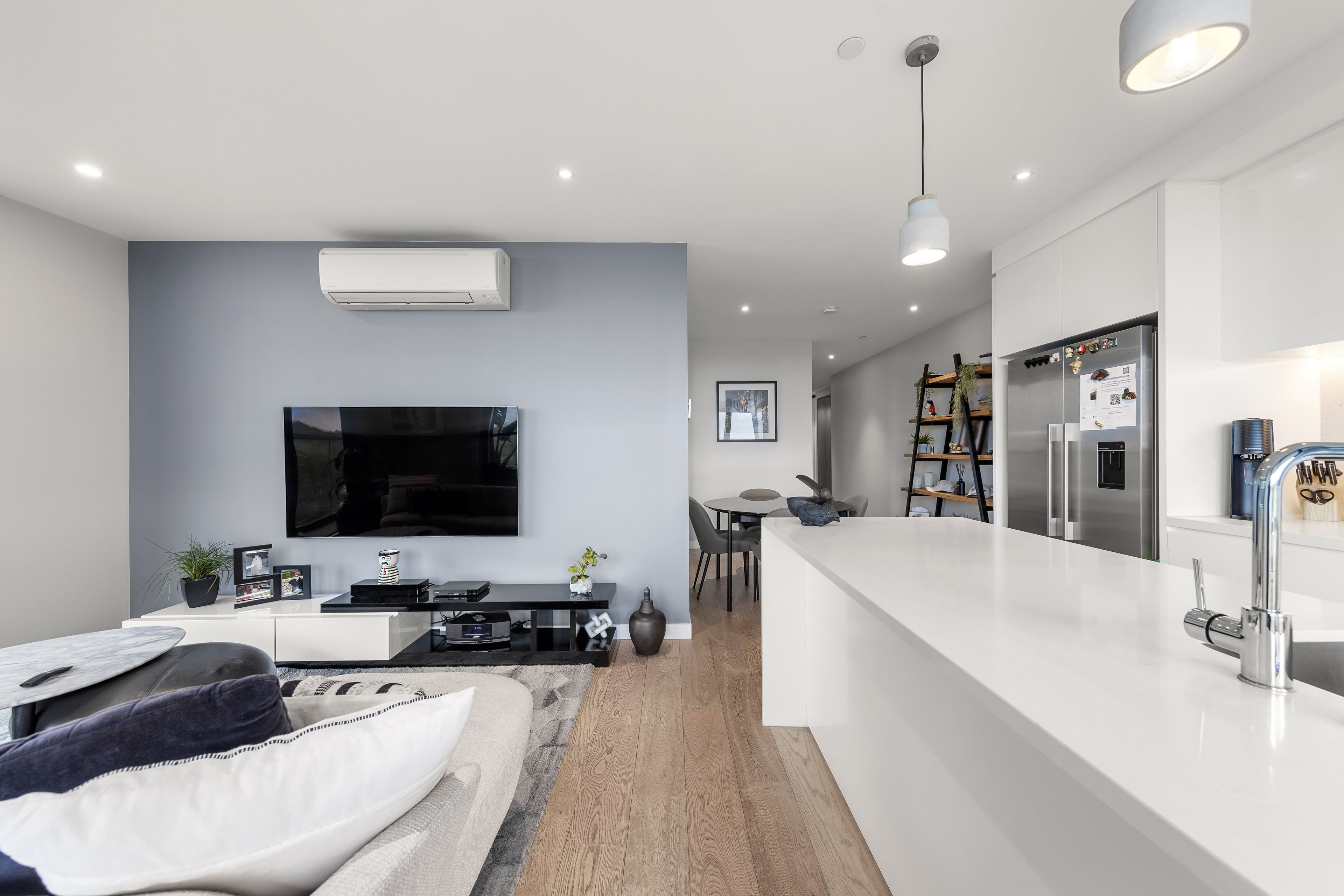 403/77 Queens Road, Melbourne VIC 3004, Melbourne - Thumbnail 5