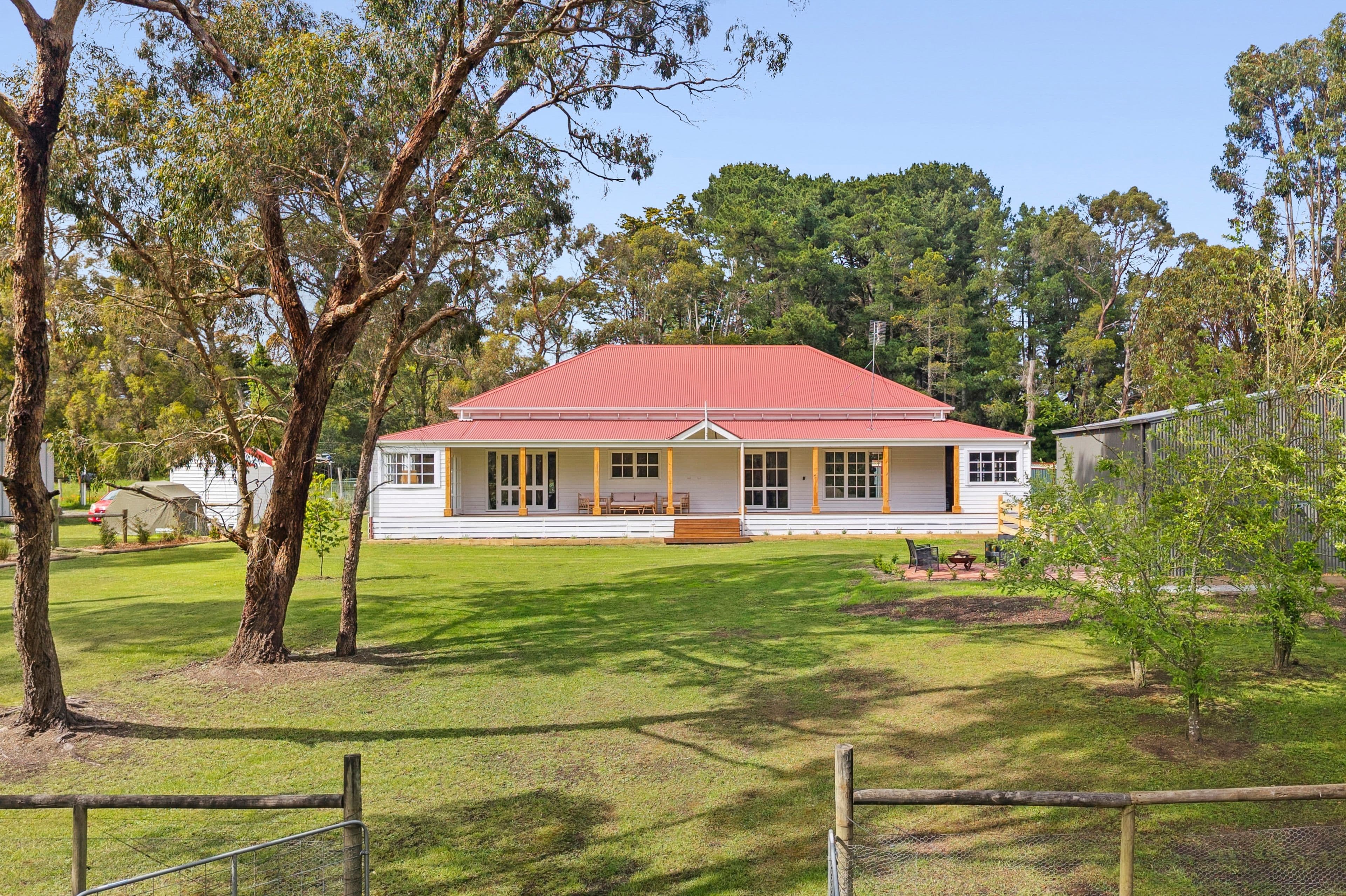 16 Capricorn Street, Inala, Inala - Image 1