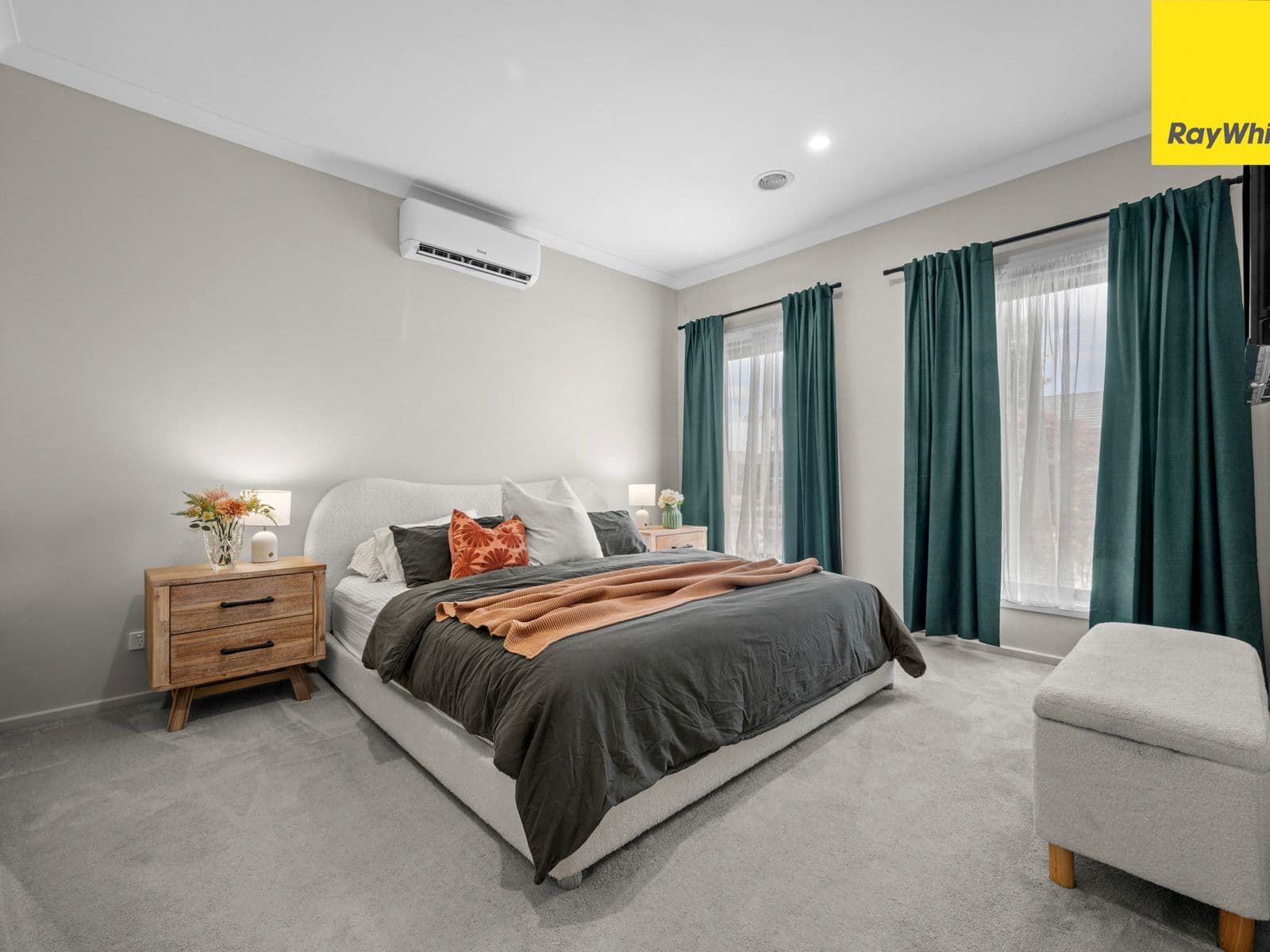 6 Norwood Avenue, Weir Views - Thumbnail 2