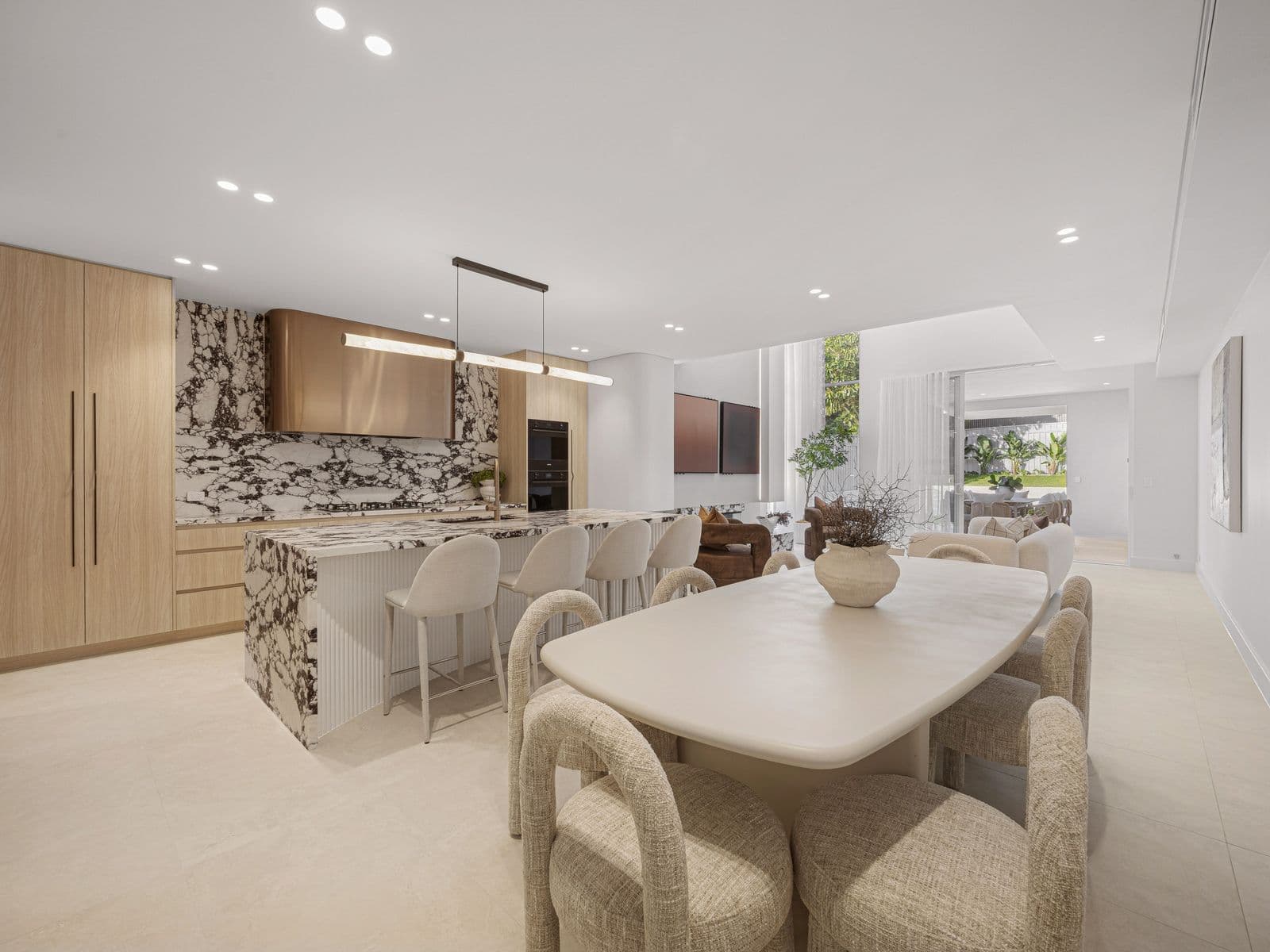 98D Bassett Street, Hurstville - Thumbnail 2