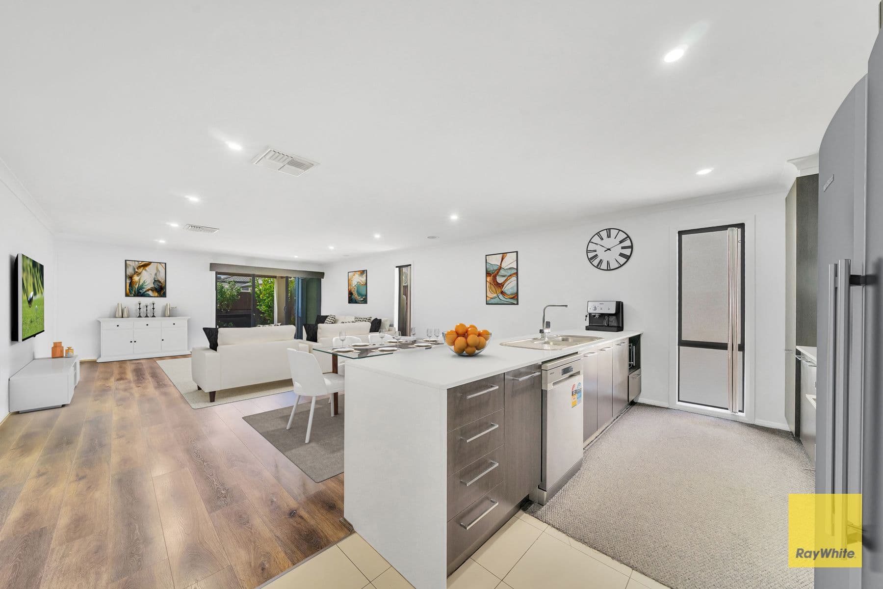 14 Regent Close, Burnside Heights VIC 3023, Burnside Heights - Thumbnail 2