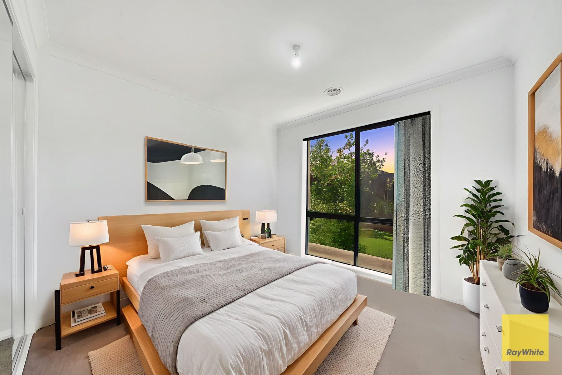 14 Regent Close, Burnside Heights VIC 3023, Burnside Heights - Thumbnail 6