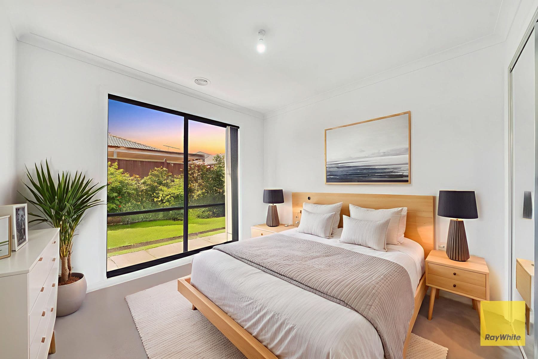 14 Regent Close, Burnside Heights VIC 3023, Burnside Heights - Thumbnail 7