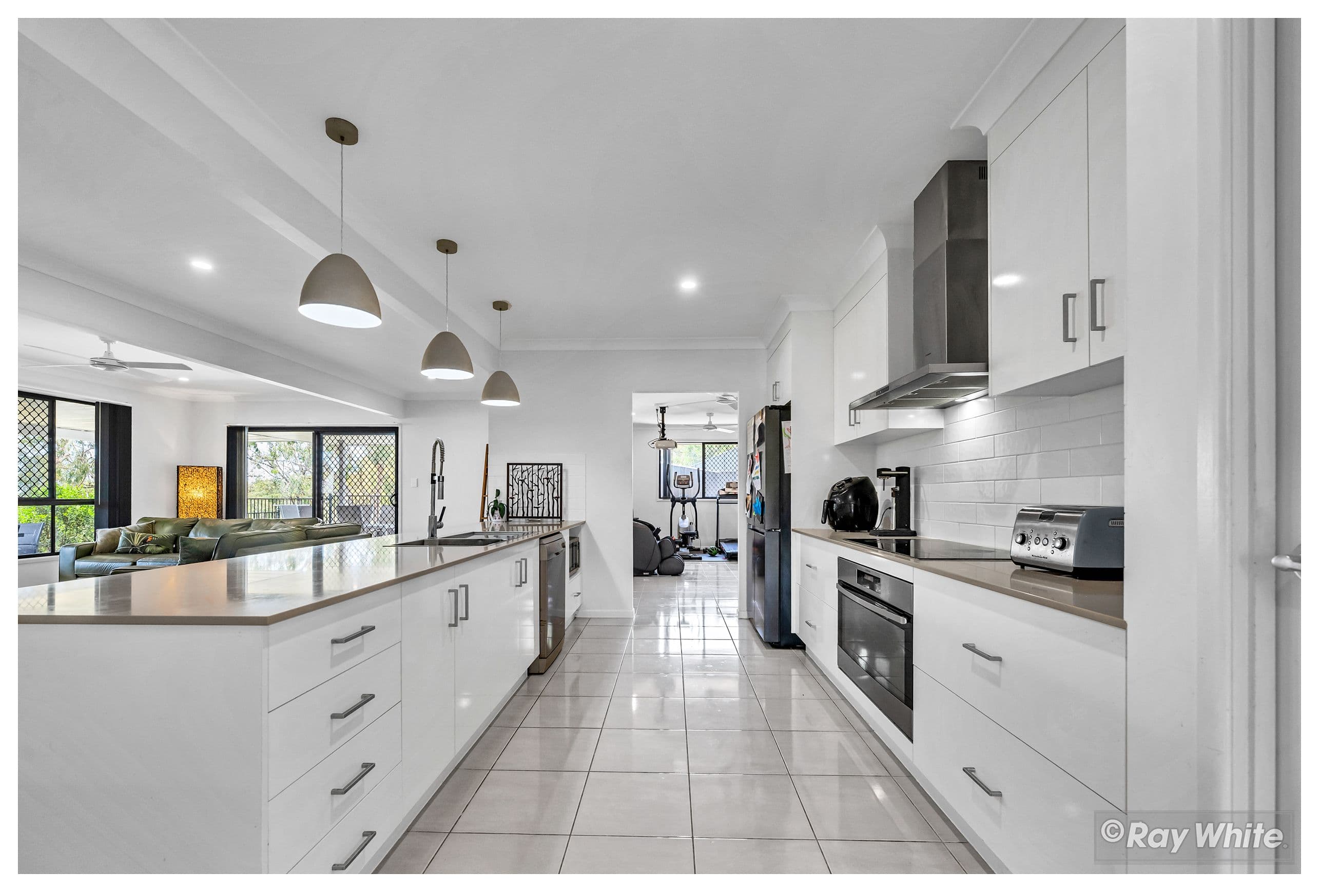 14 Connemara Drive, Kawana QLD 4701, Kawana - Thumbnail 7